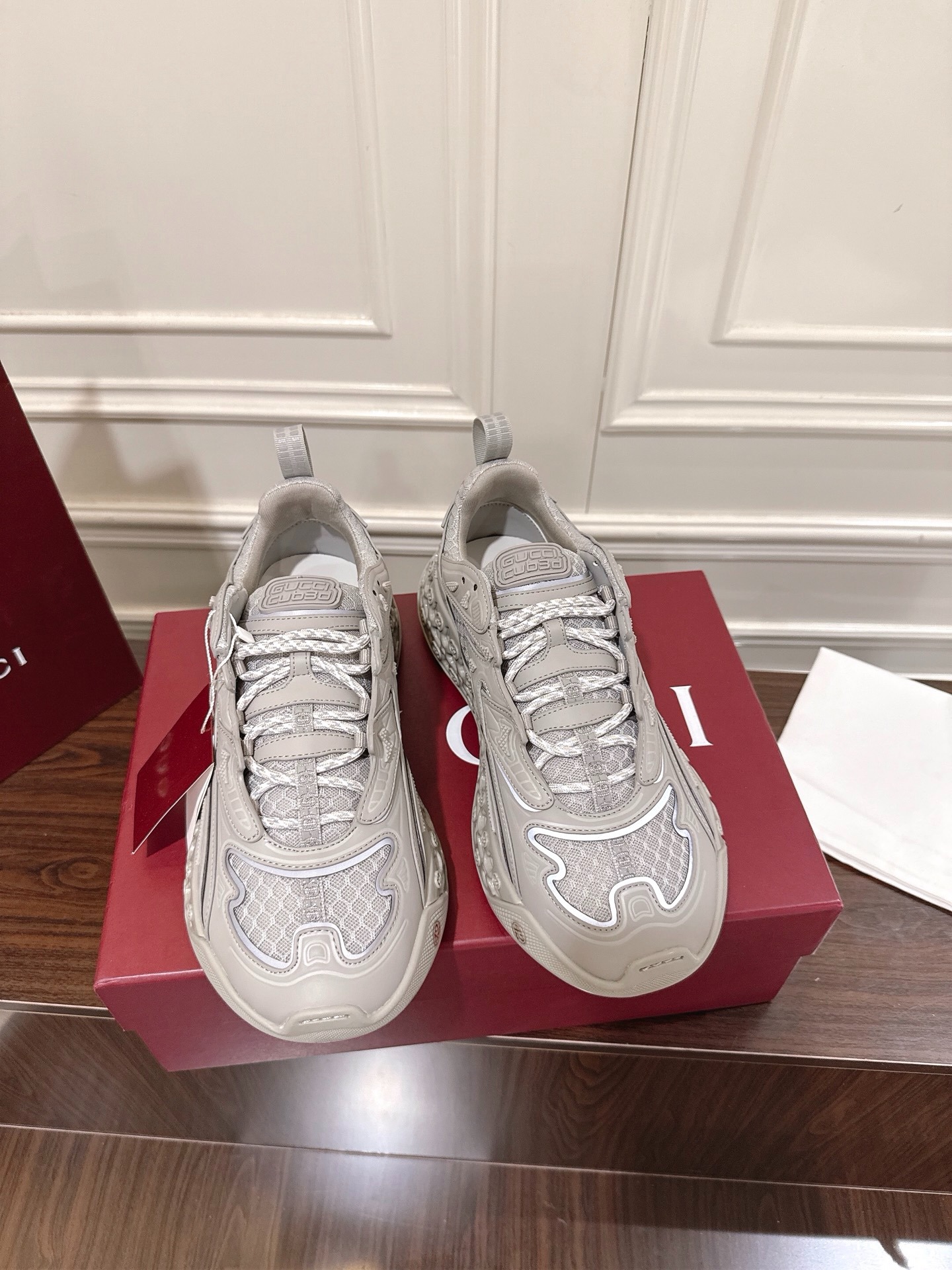 구찌 3D 시리즈 글로벌 커플 운동화