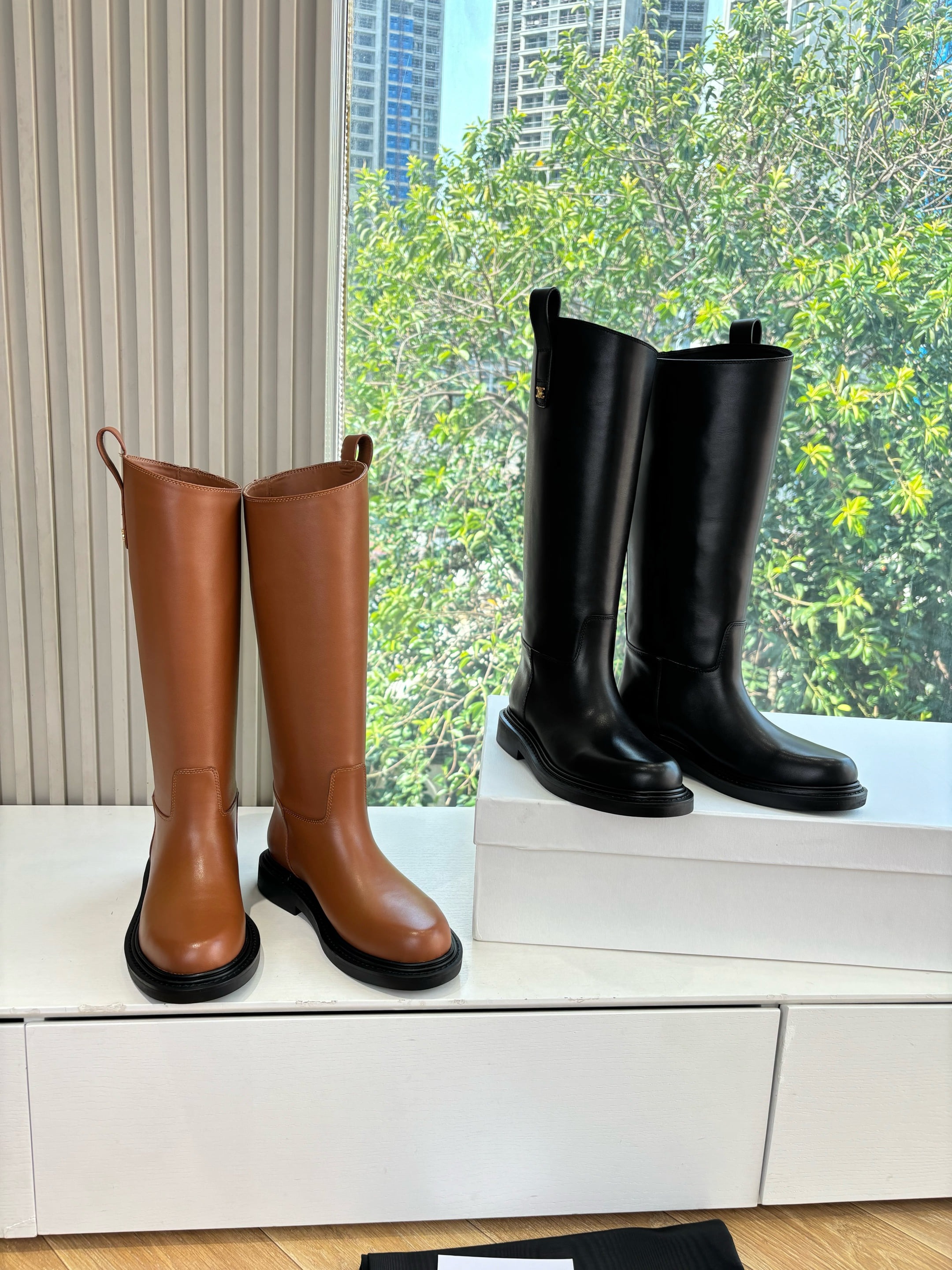 셀린느 25 신상 라이더 부츠