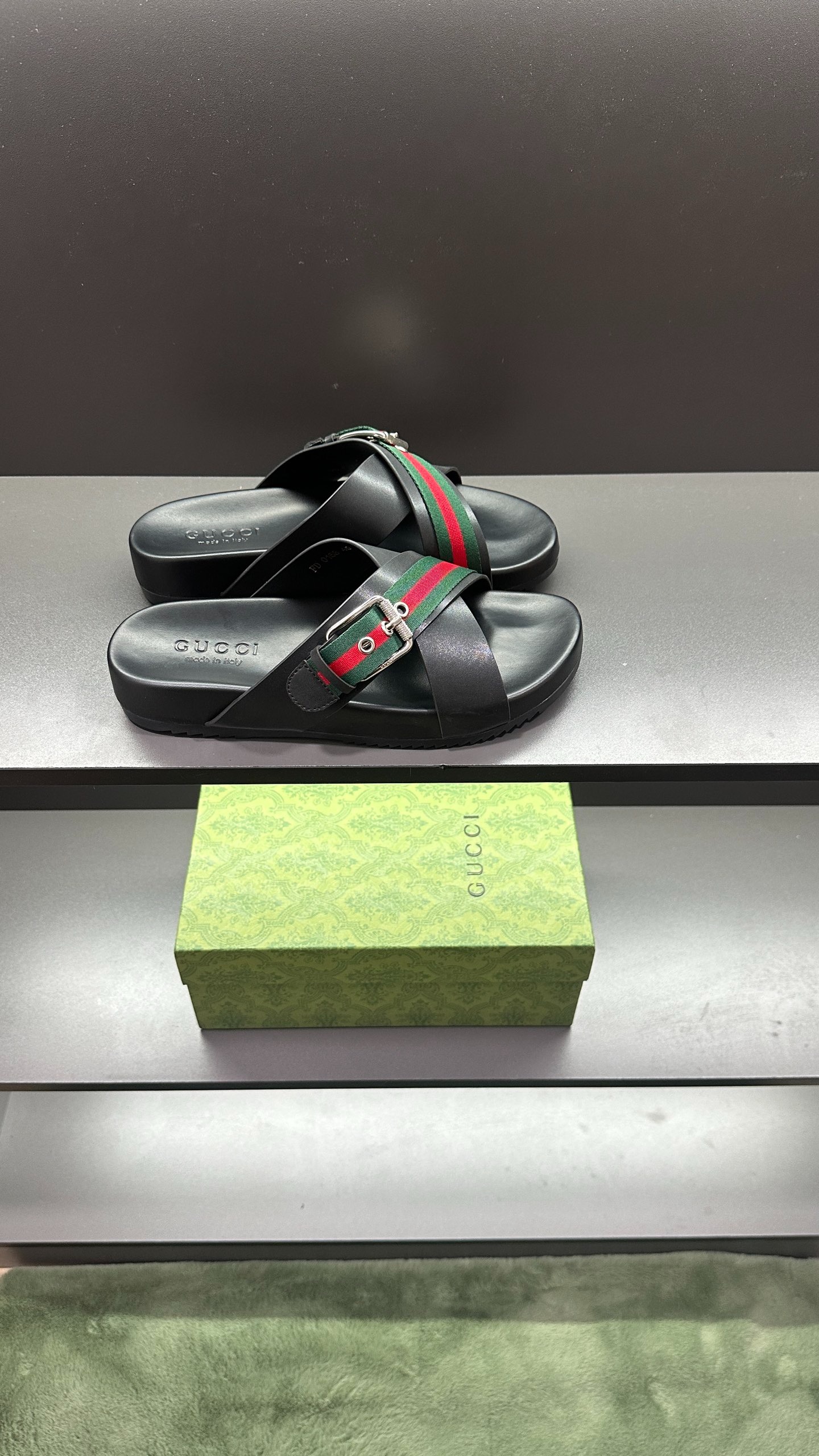 구찌 신상 슬리퍼