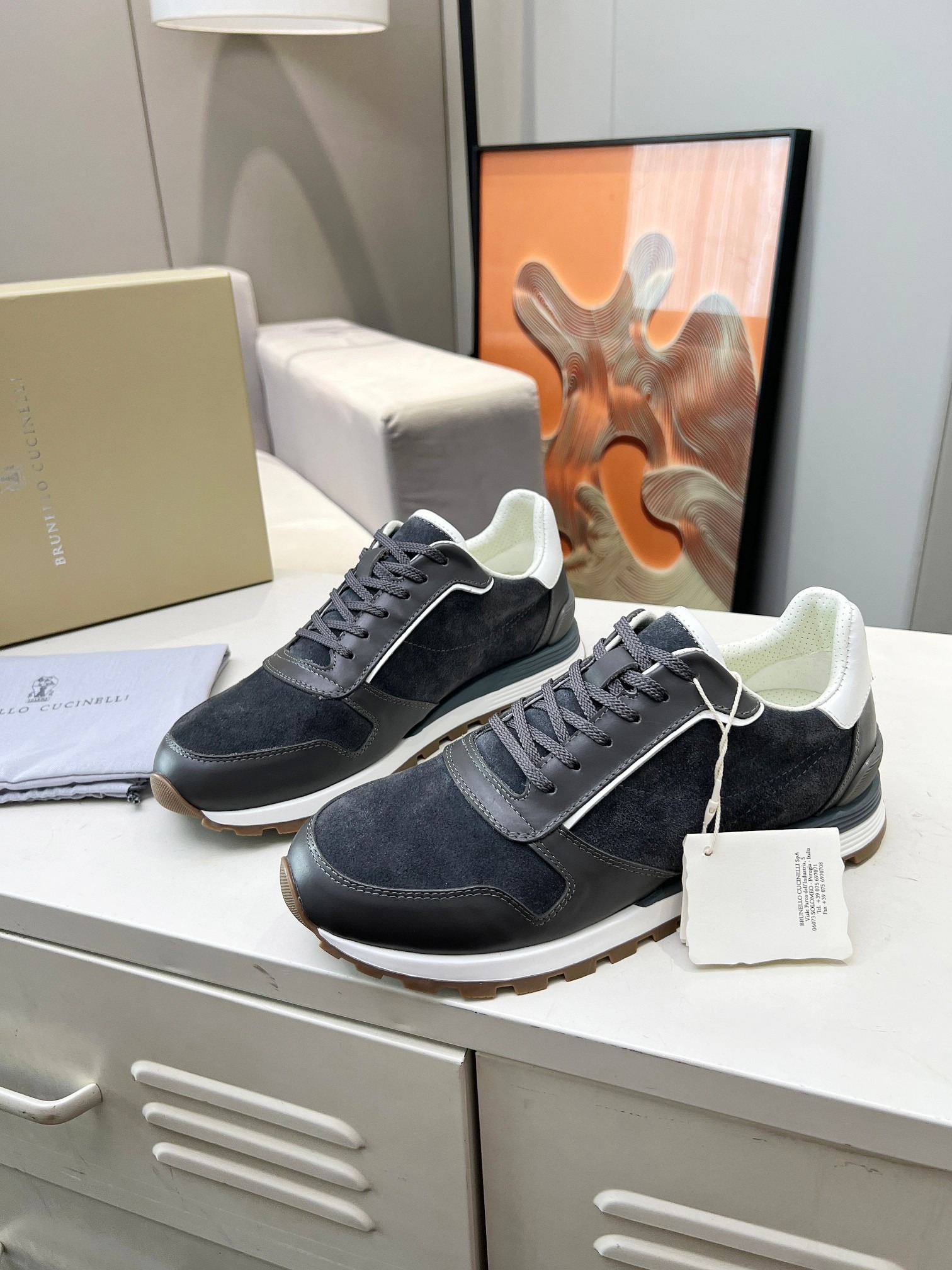 브루넬로쿠치넬리 쿠치넬리 스웨이드&가죽 남성 스니커즈