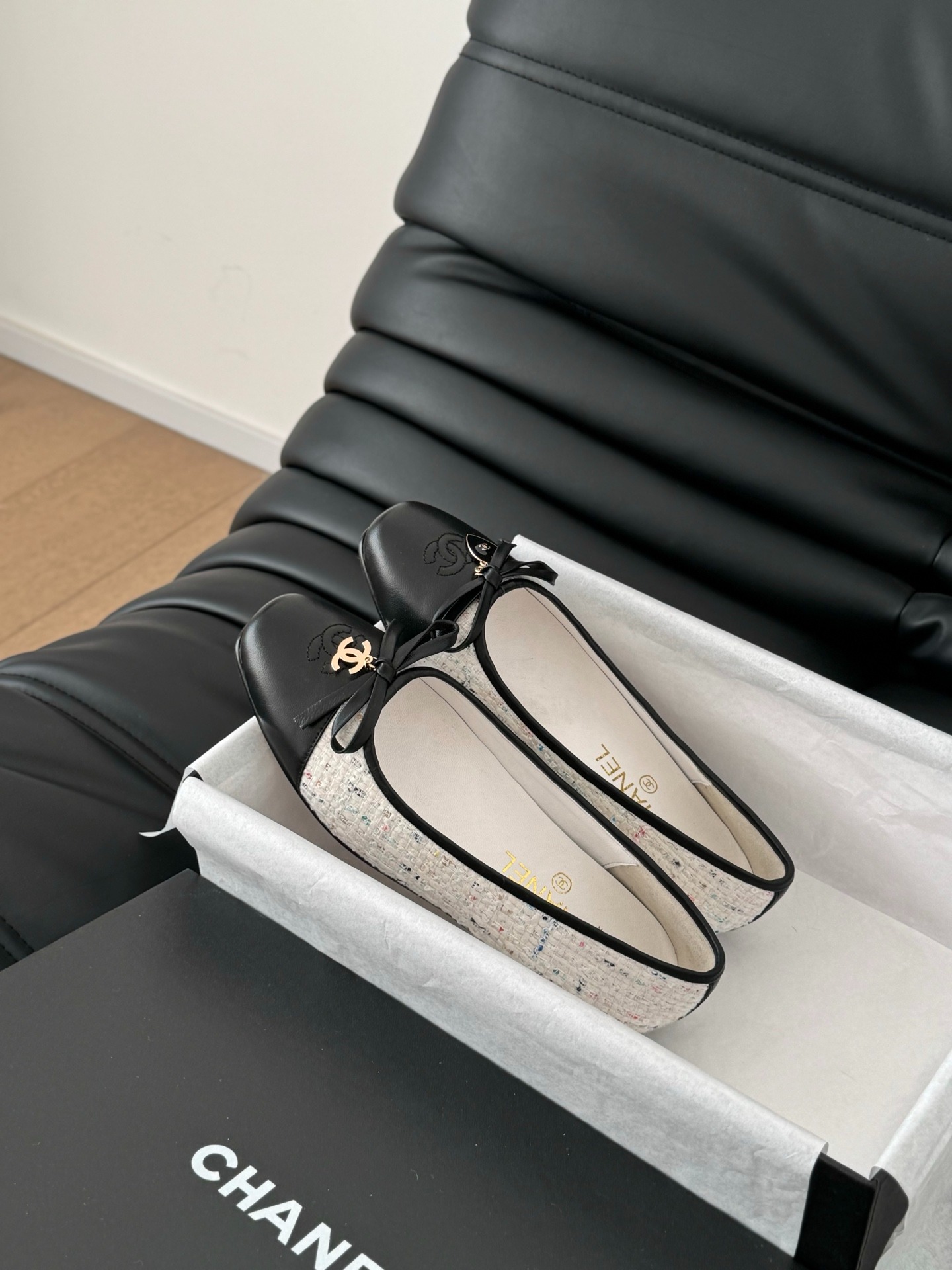 샤넬 25C 신상 발레리나 플랫 슈즈