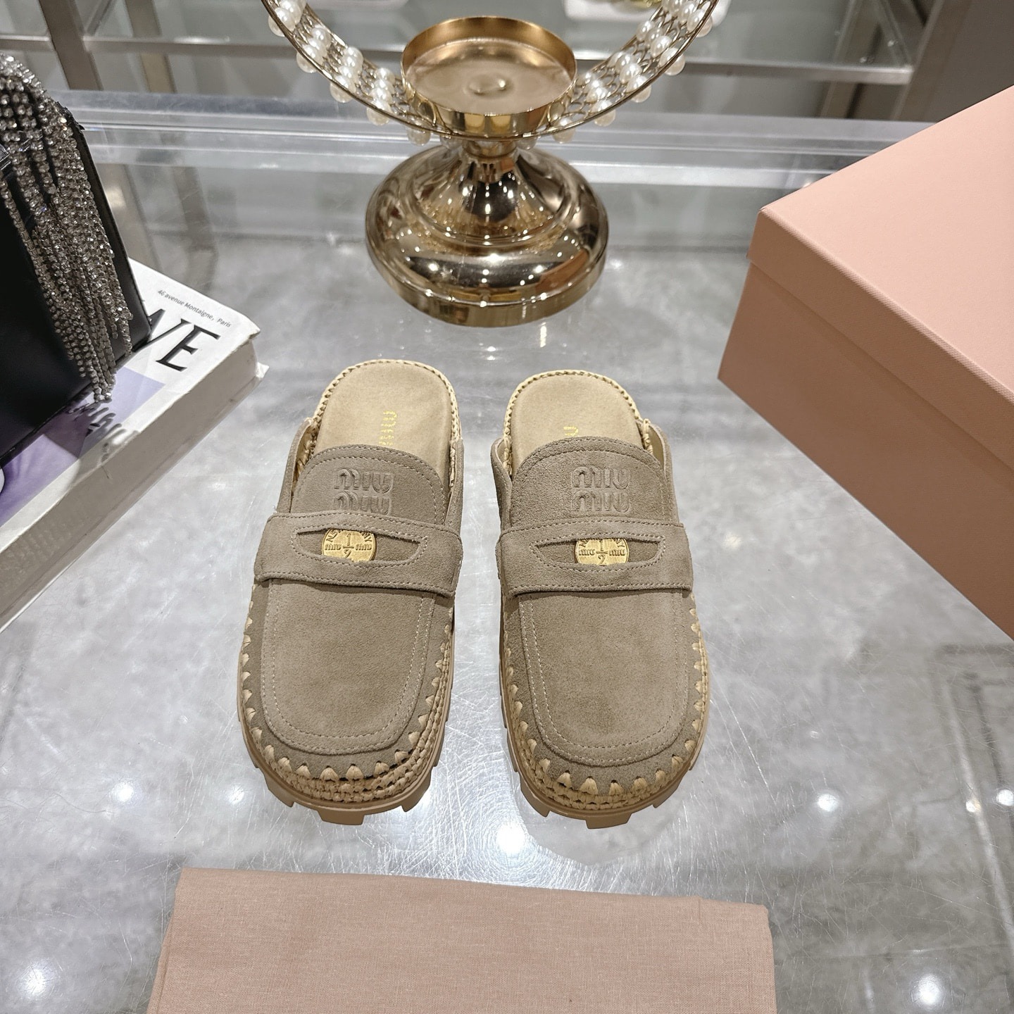 미우미우 25ss 신상 가보시 뮬러 통굽 슬리퍼