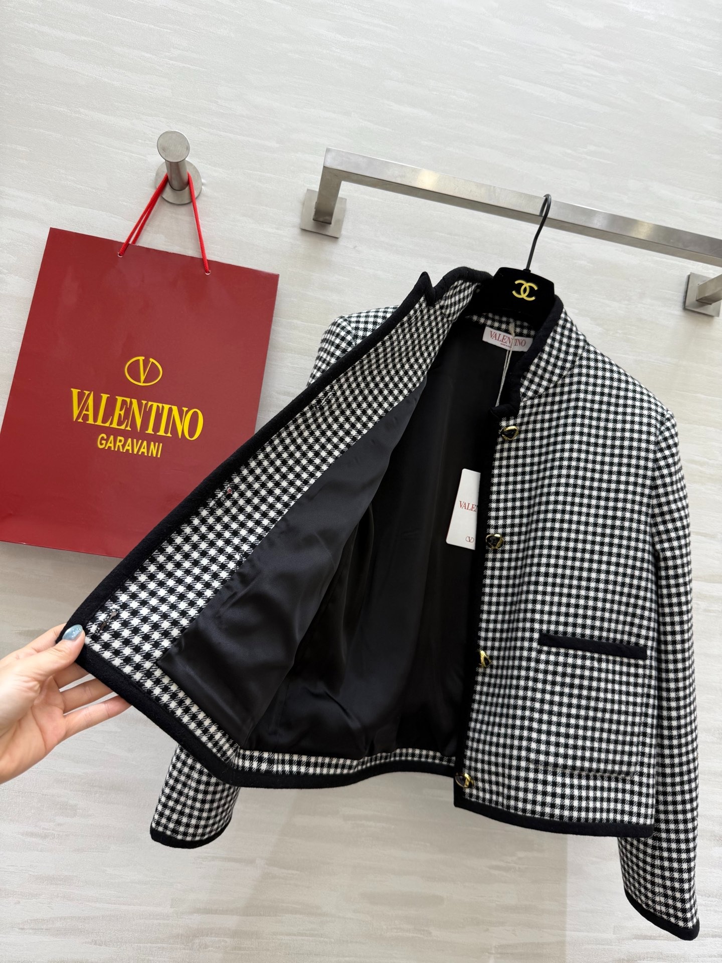 발렌티노 신상 울혼방 체크코트