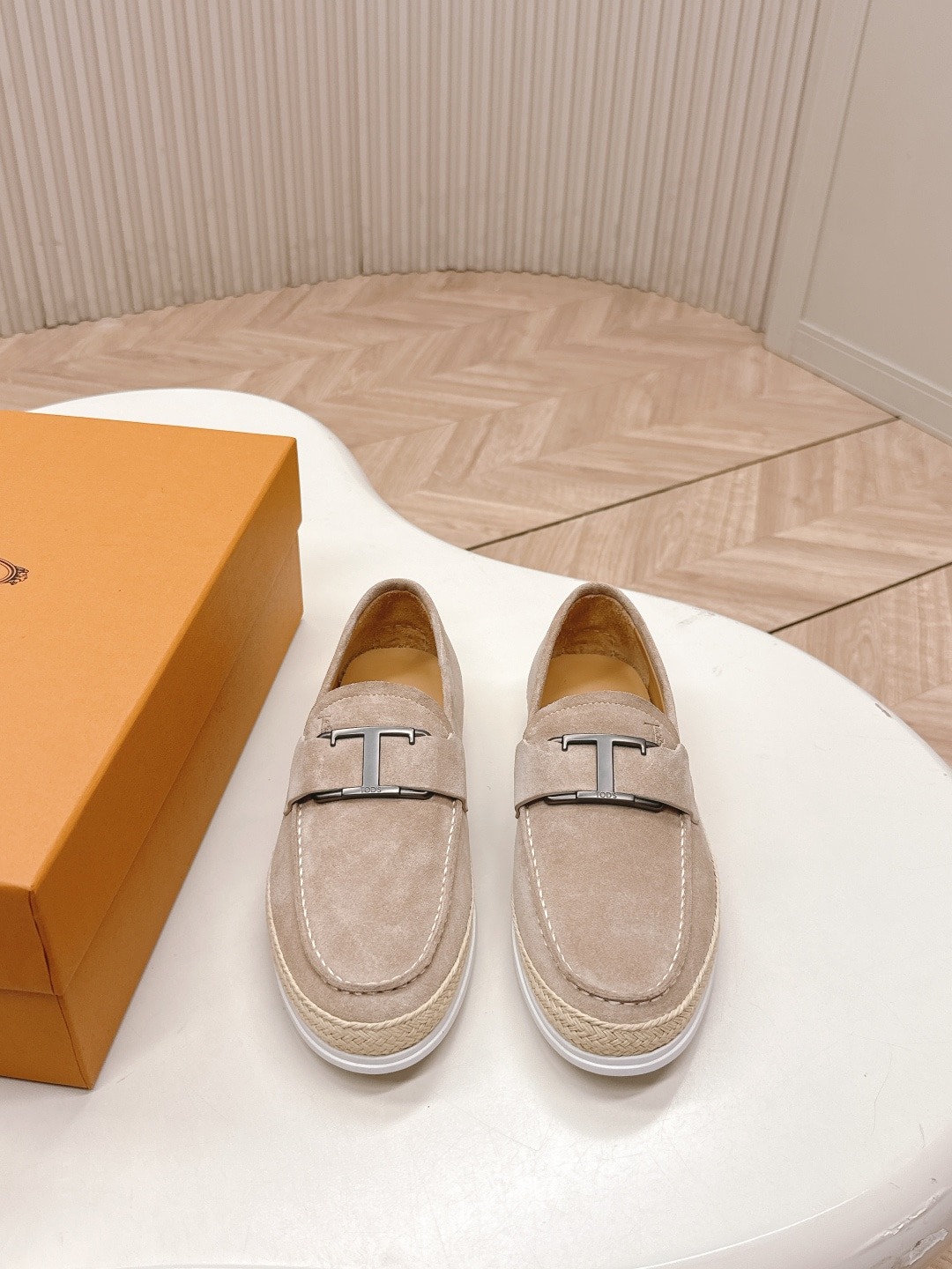 토즈 신상 로퍼 스니커즈