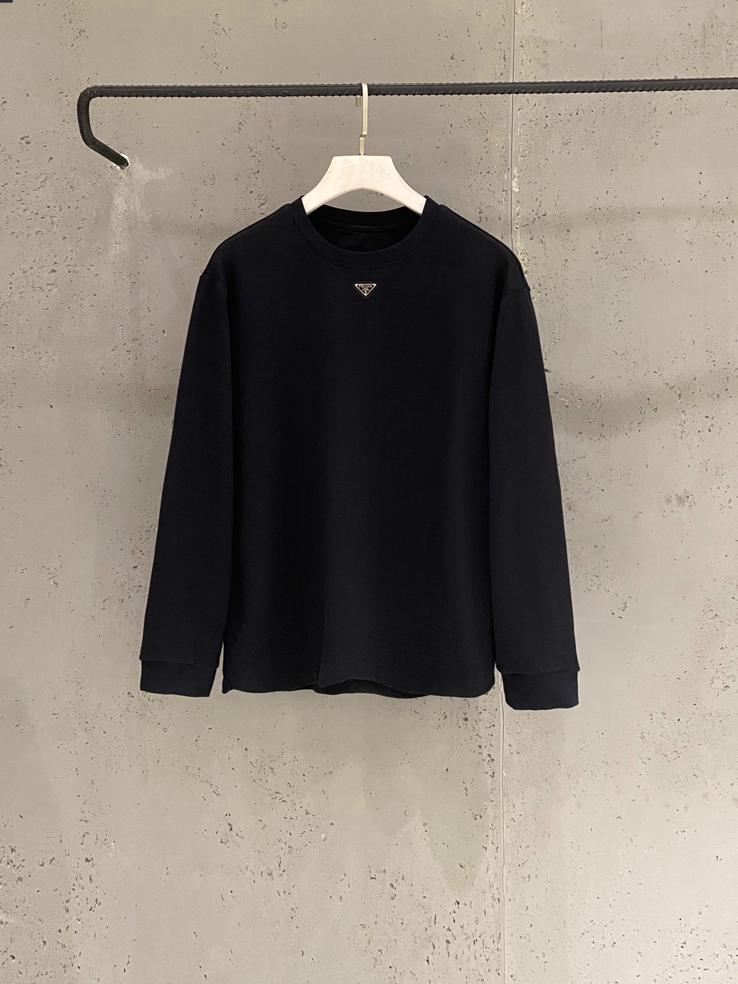 프라다 Milano 와펜로고 맨투맨 긴팔 티셔츠