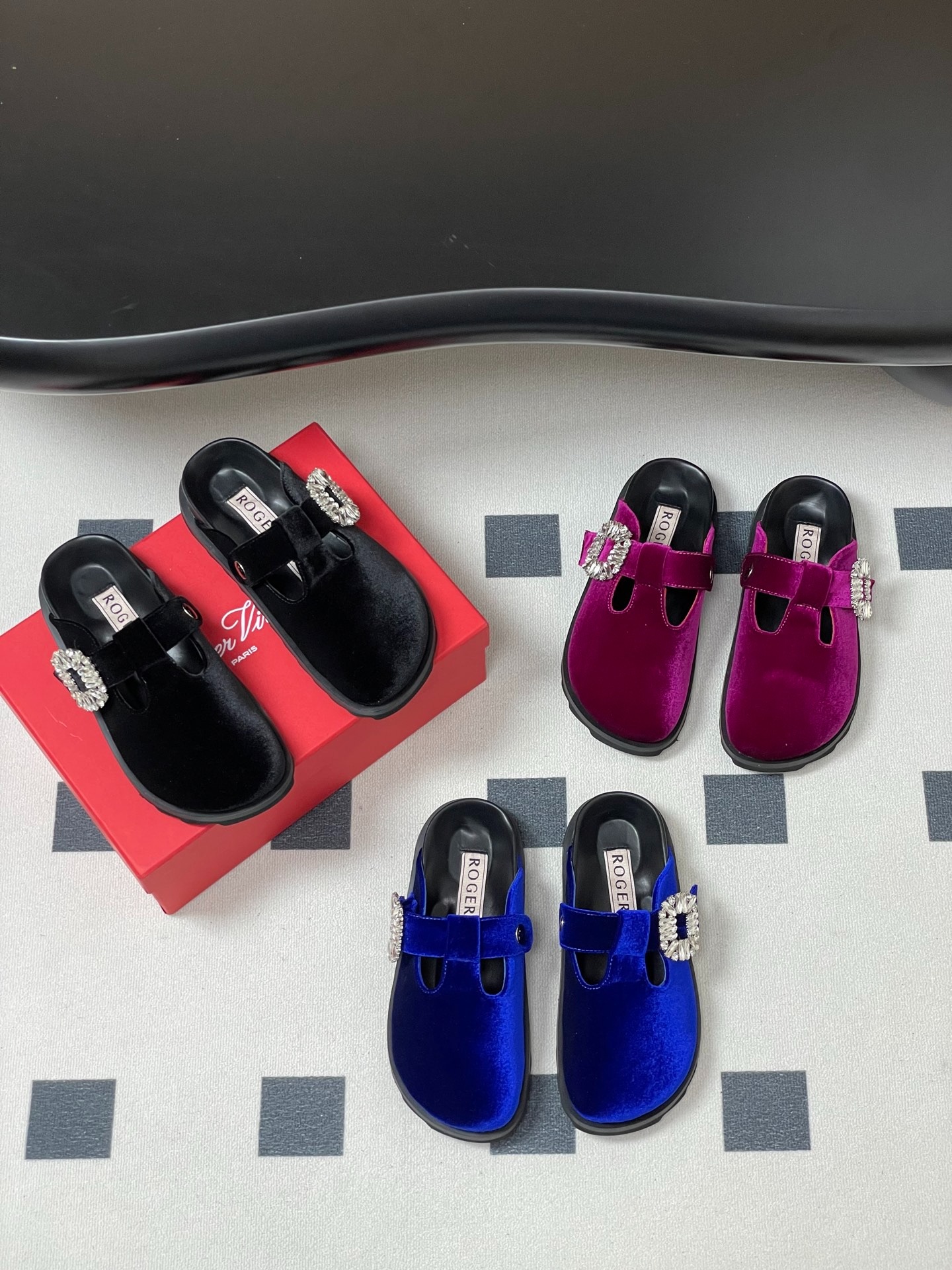 로저비비에 25ss 봄여름 신상 백 뮬러 슬립온