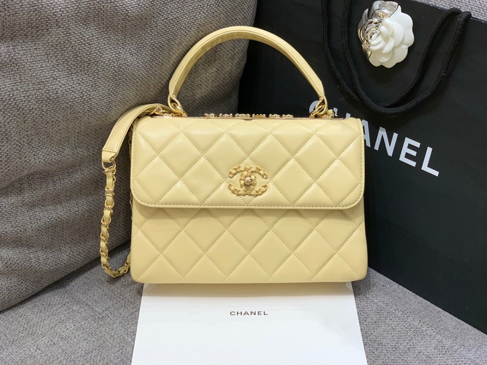 샤넬 24C 트렌드 CC 탑핸들 플랩 백 