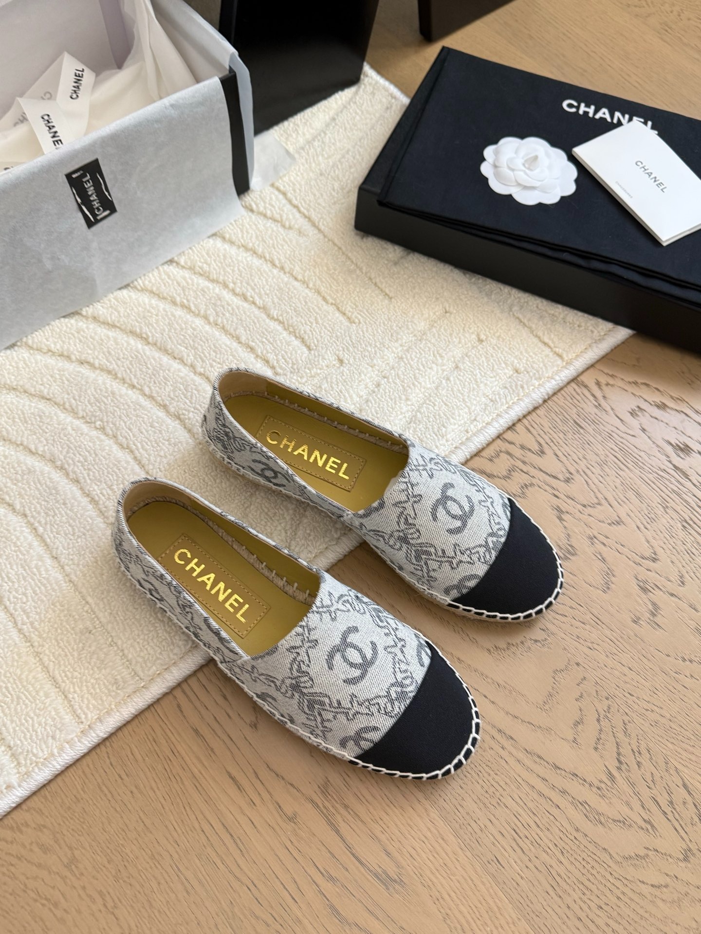 샤넬 신상 에스파듀