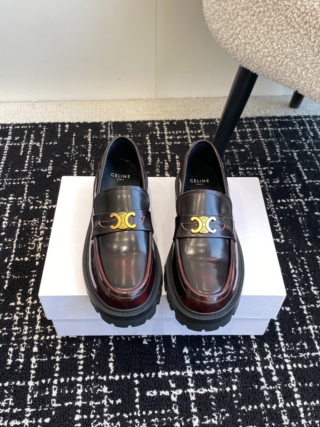 셀린느 25ss 트리오페 체인 로퍼