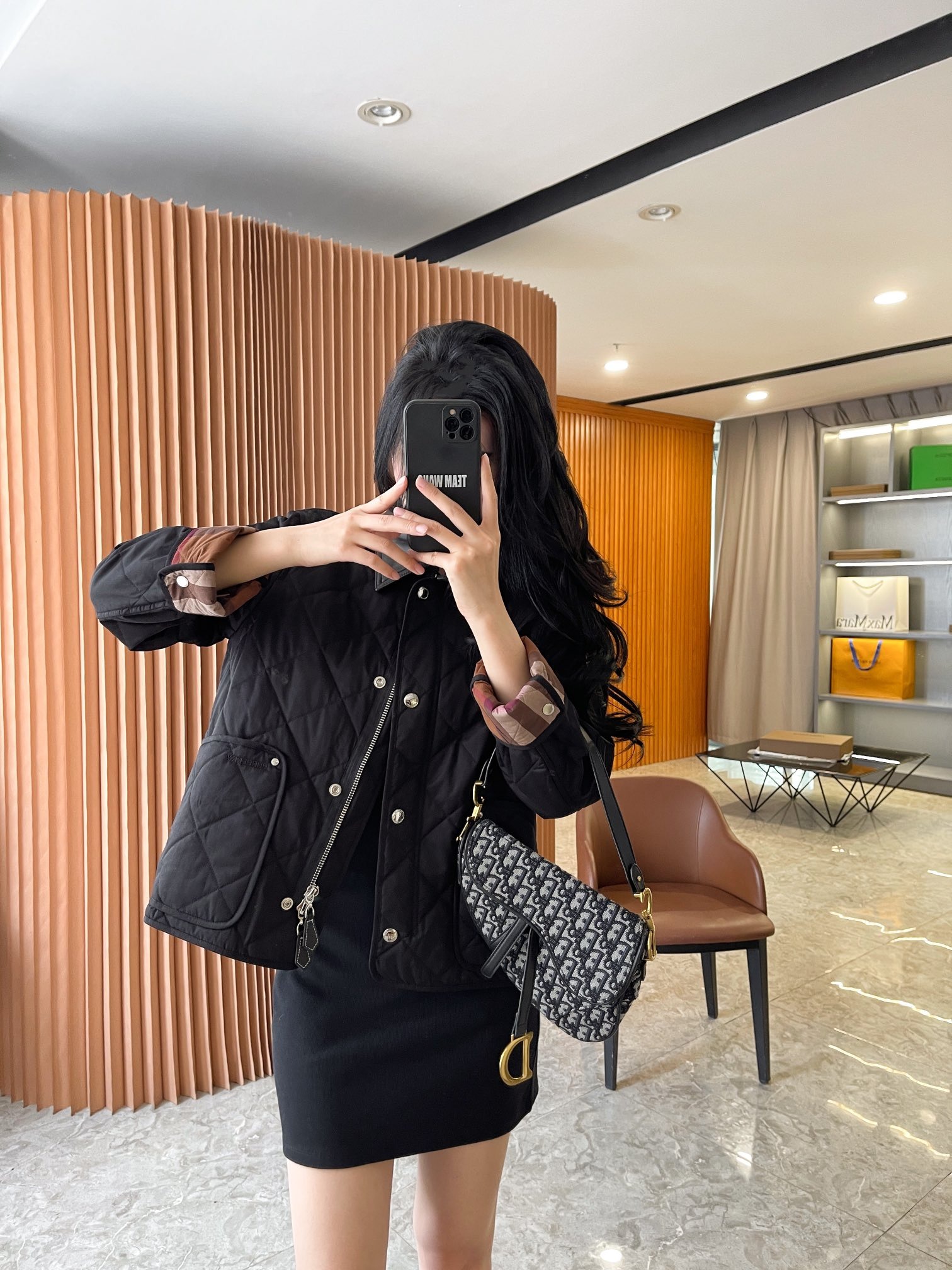 버버리 가죽 카라 패딩 점퍼