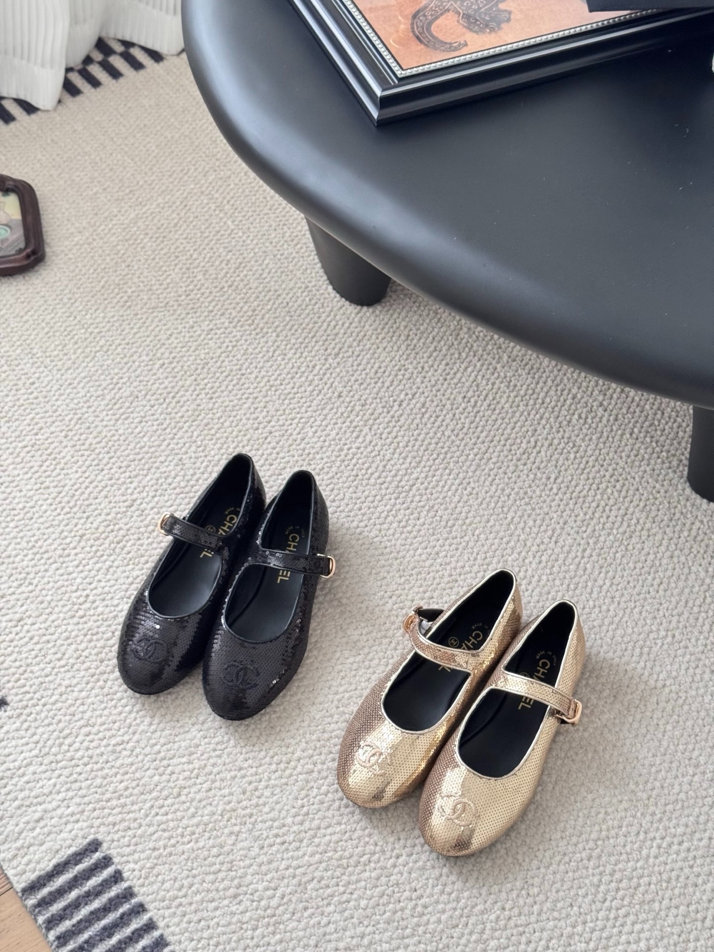 샤넬 25s 워킹 메리제인 플랫