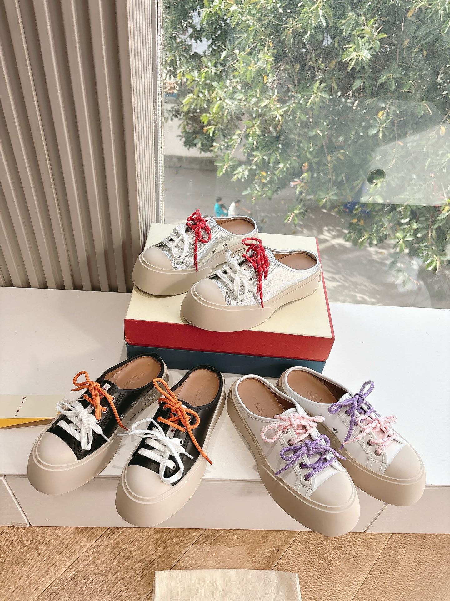 마르니 25s 봄여름 신상 스니커즈