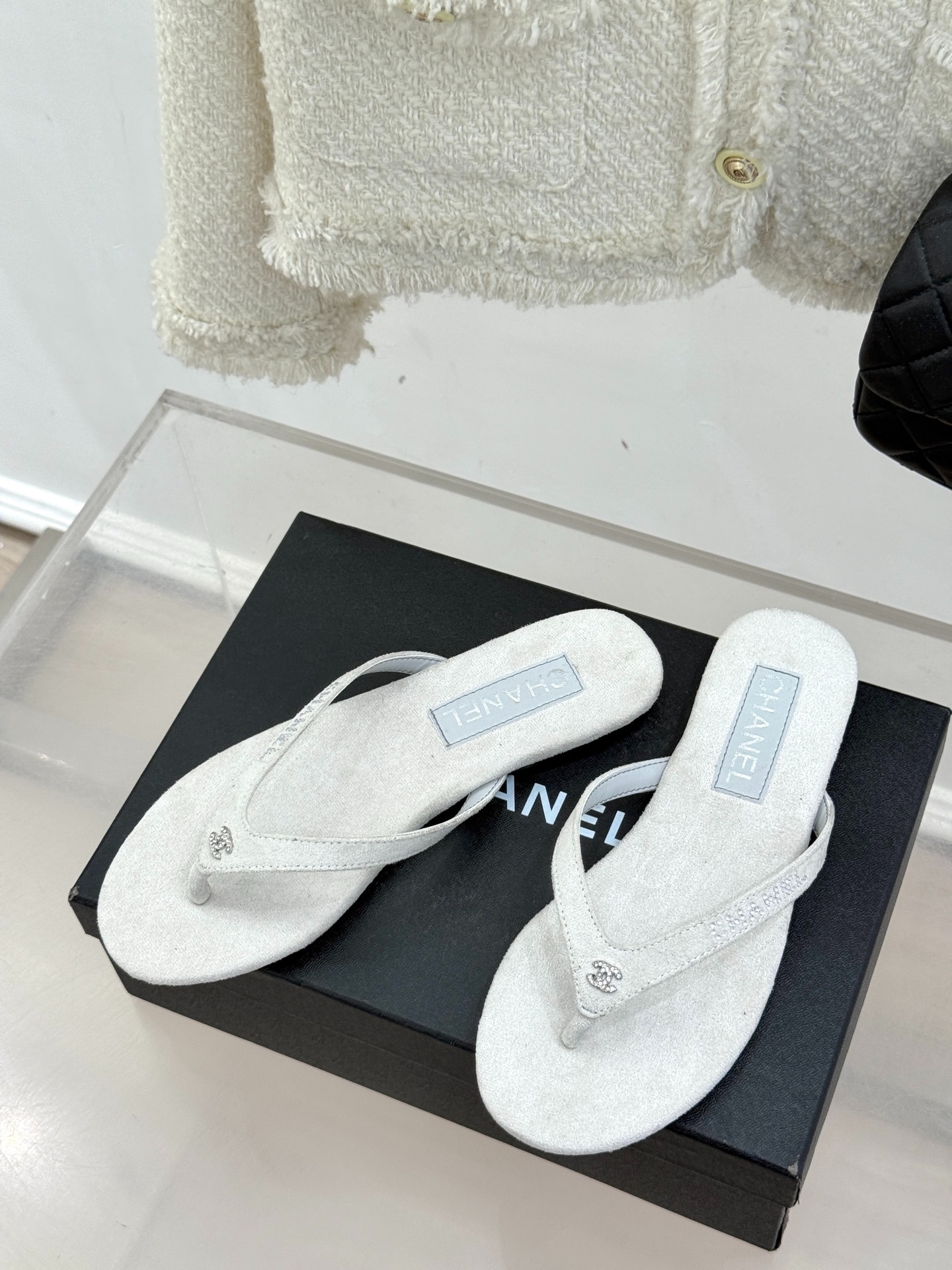 샤넬 25C 봄여름 큐빅 레터링 조리