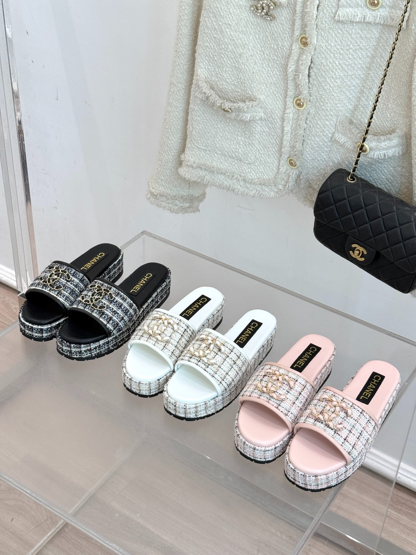 샤넬 25C 봄여름 신상 더블 C 슬리퍼