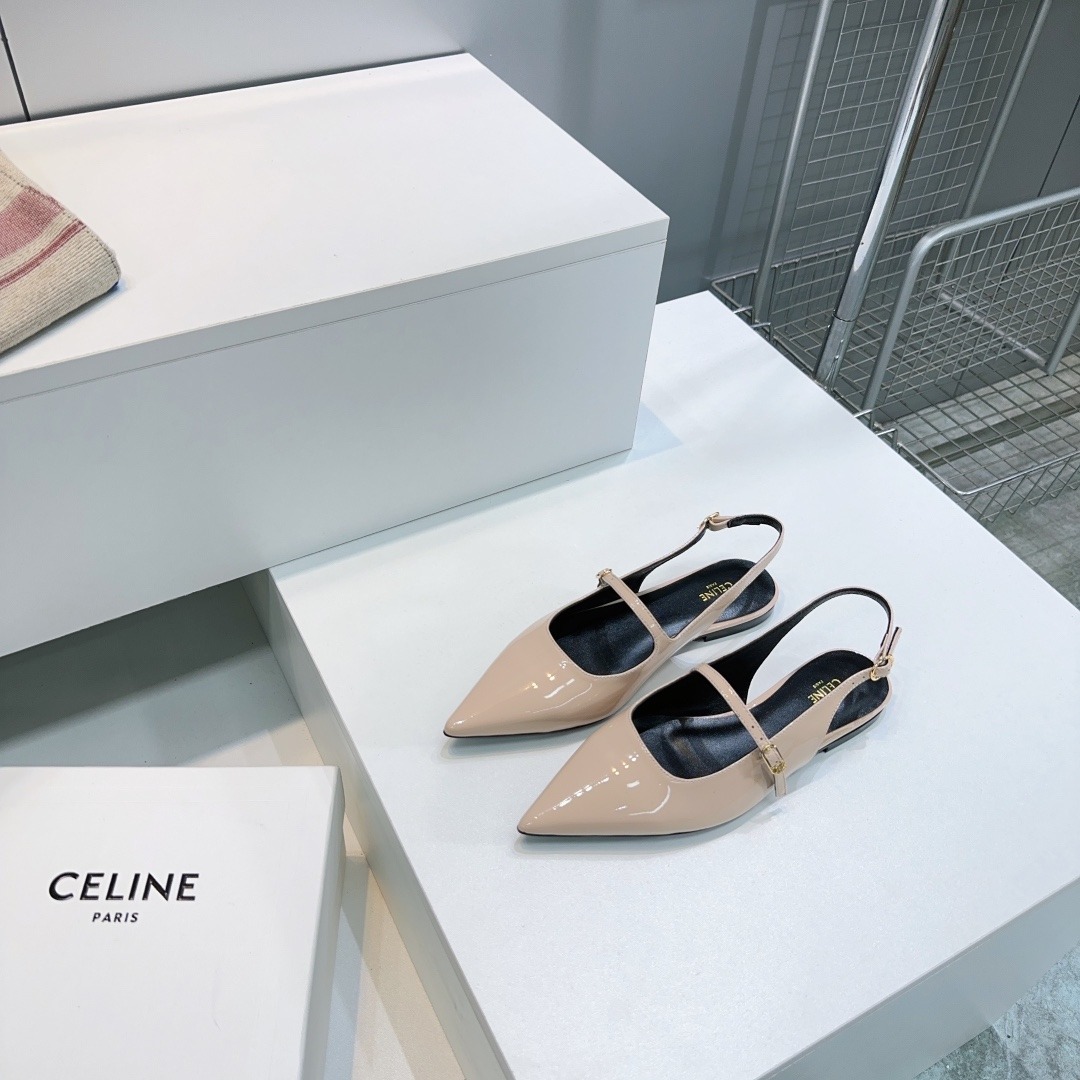 셀린느25 봄여름 신상 스틸레토 플랫 슈즈