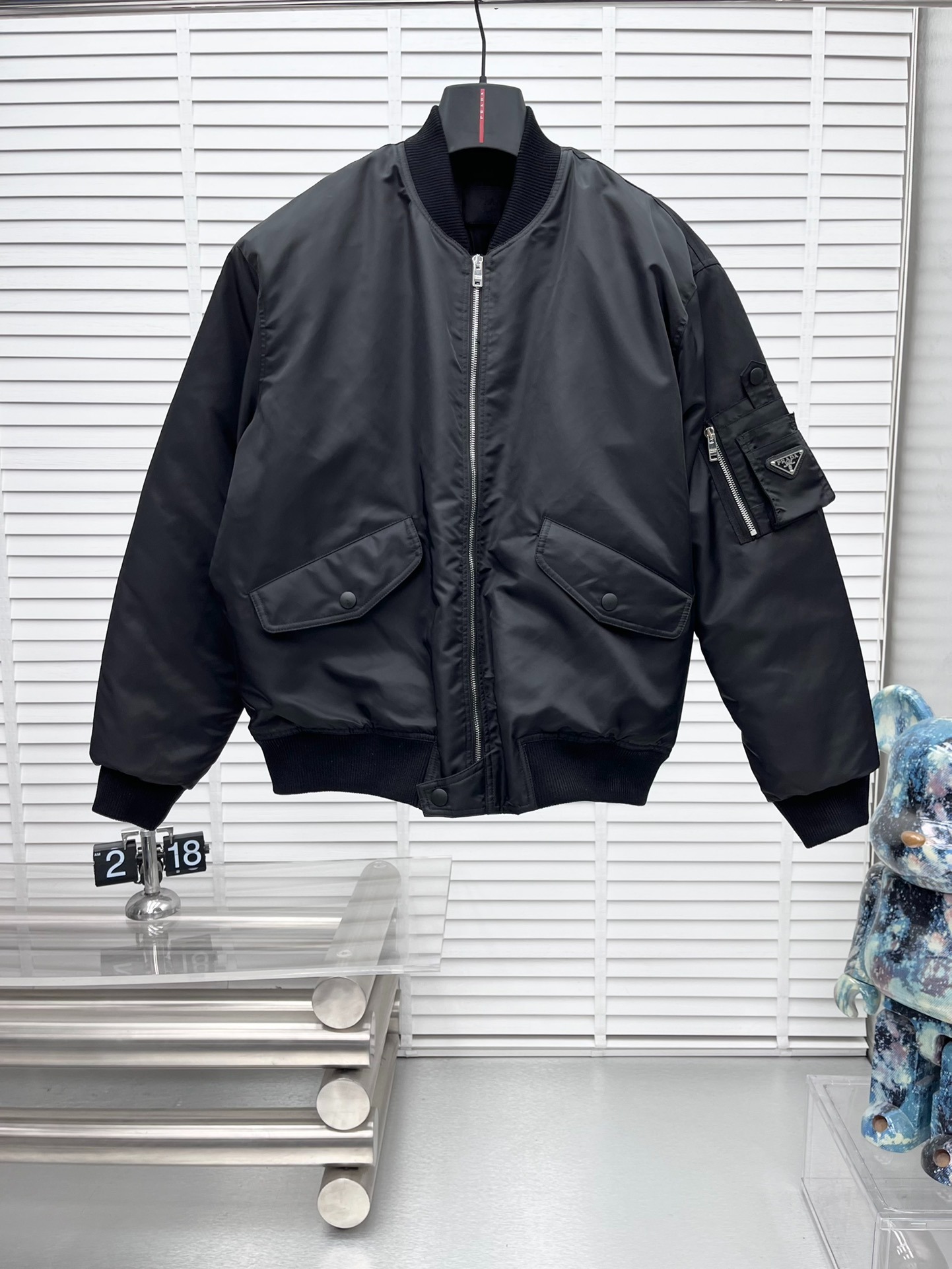 프라다 25SS 신상 점퍼