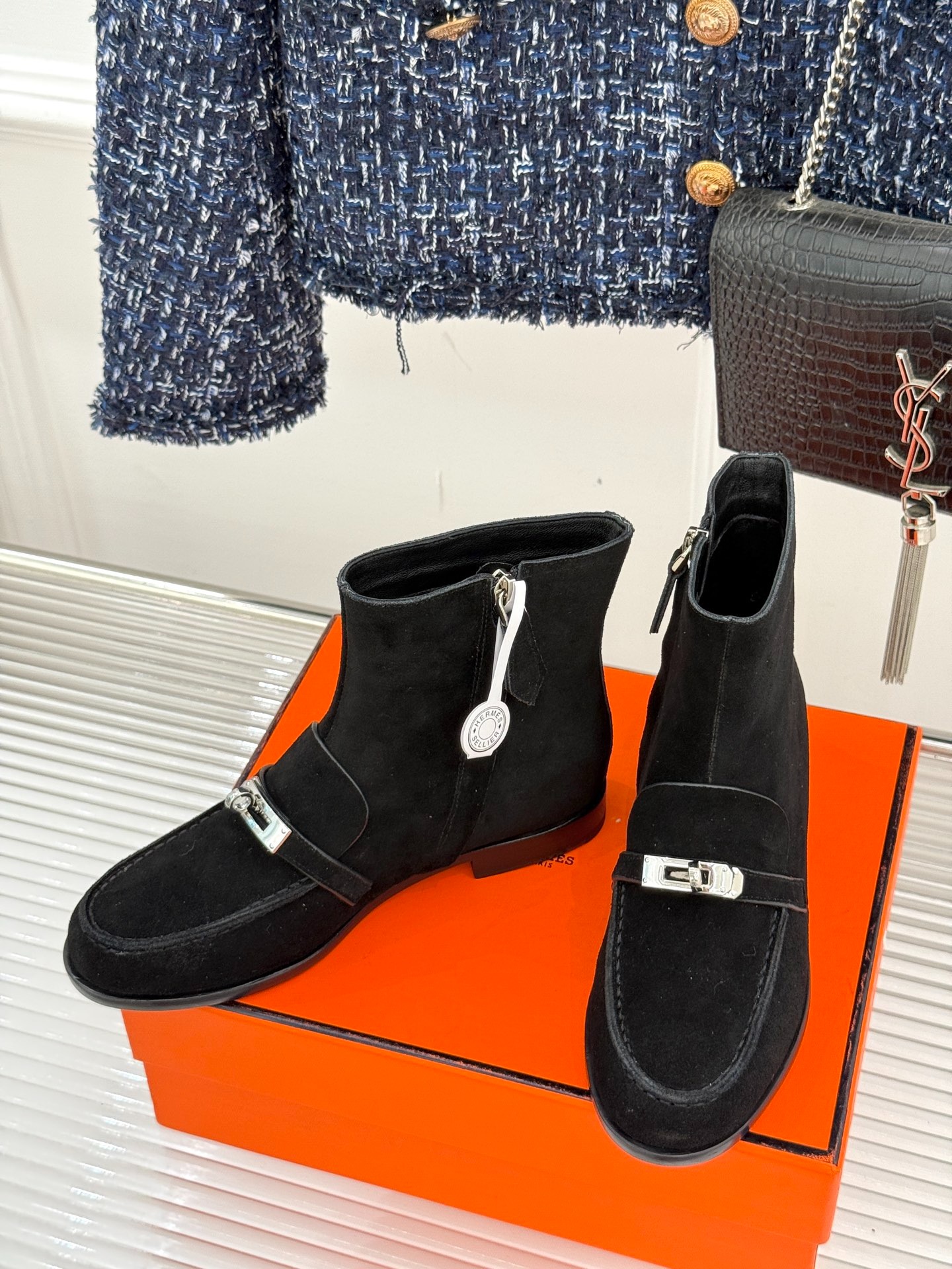 에르메스 25WF 신상 켈리 버클 플랫