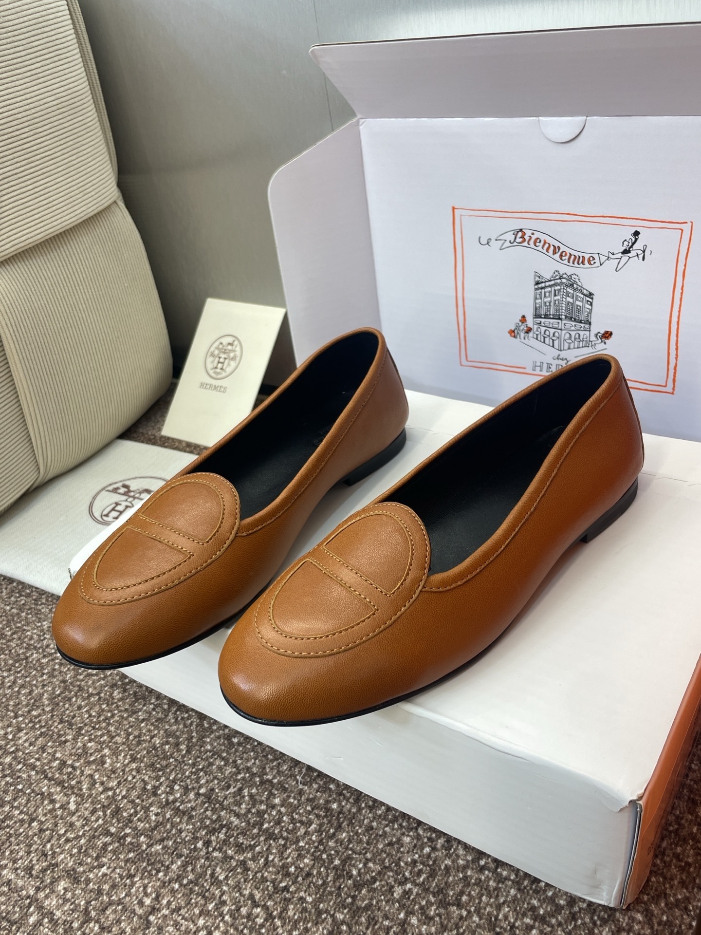 에르메스 25 봄여름 신상 메리제인 로퍼 단화