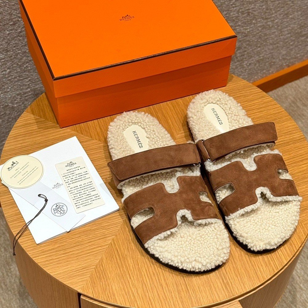 에르메스 CHYPRE SANDAL(남성)