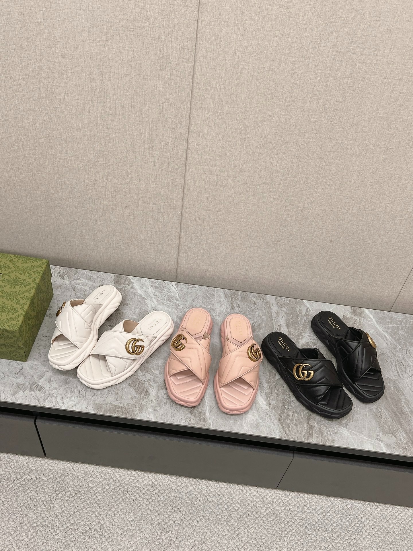 구찌 봄여름 최신 여성 슬리퍼