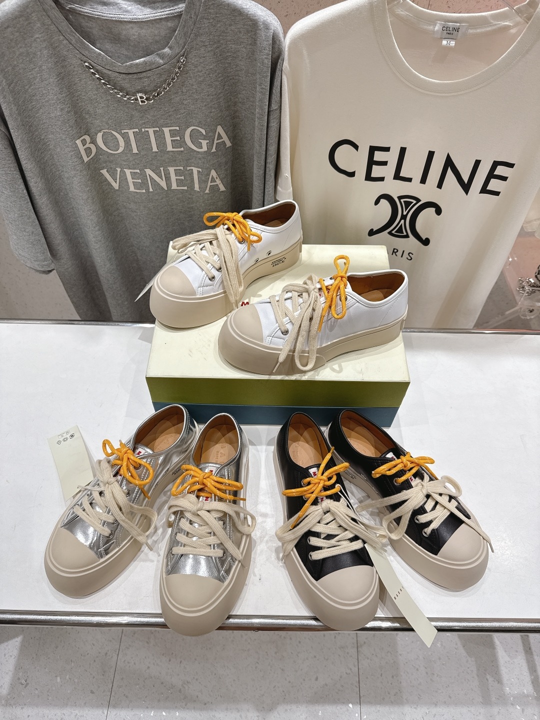 마르니 메리제인형 하프테이프 스트랩 슈즈