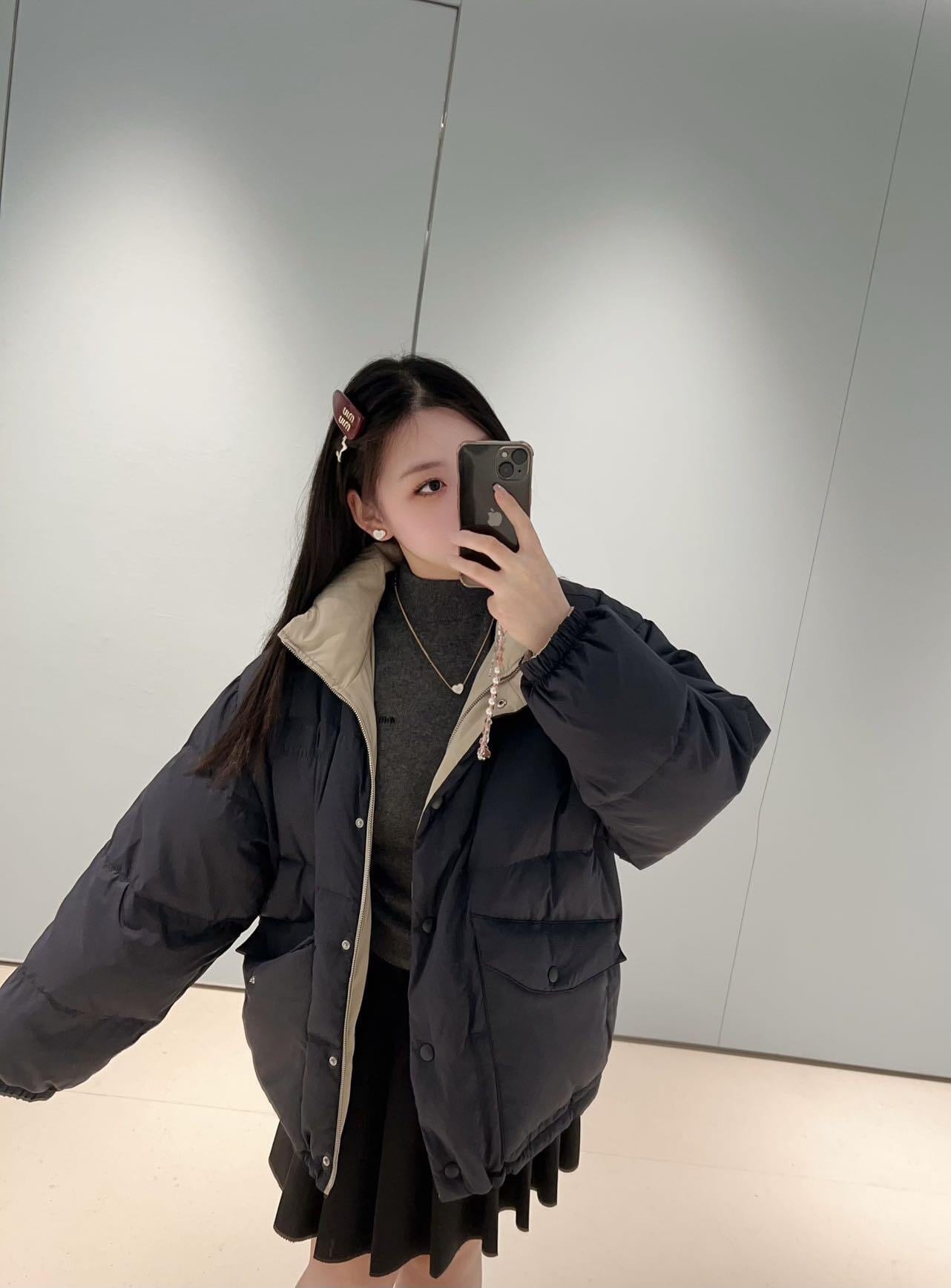 미우미우 25Fw 신상 로고 양면 패딩 코트