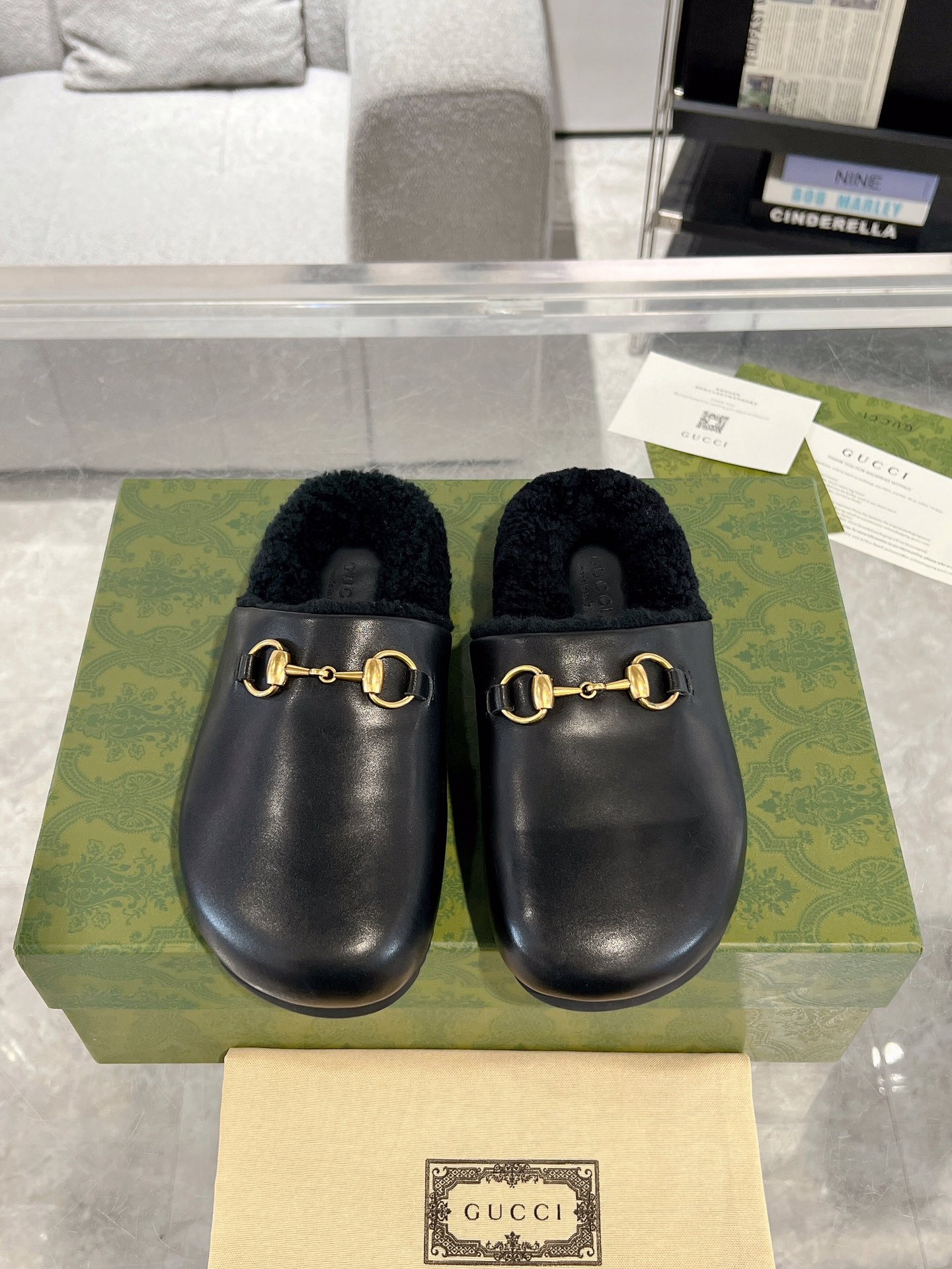 구찌 여성 홀스빗뮬 슬리퍼