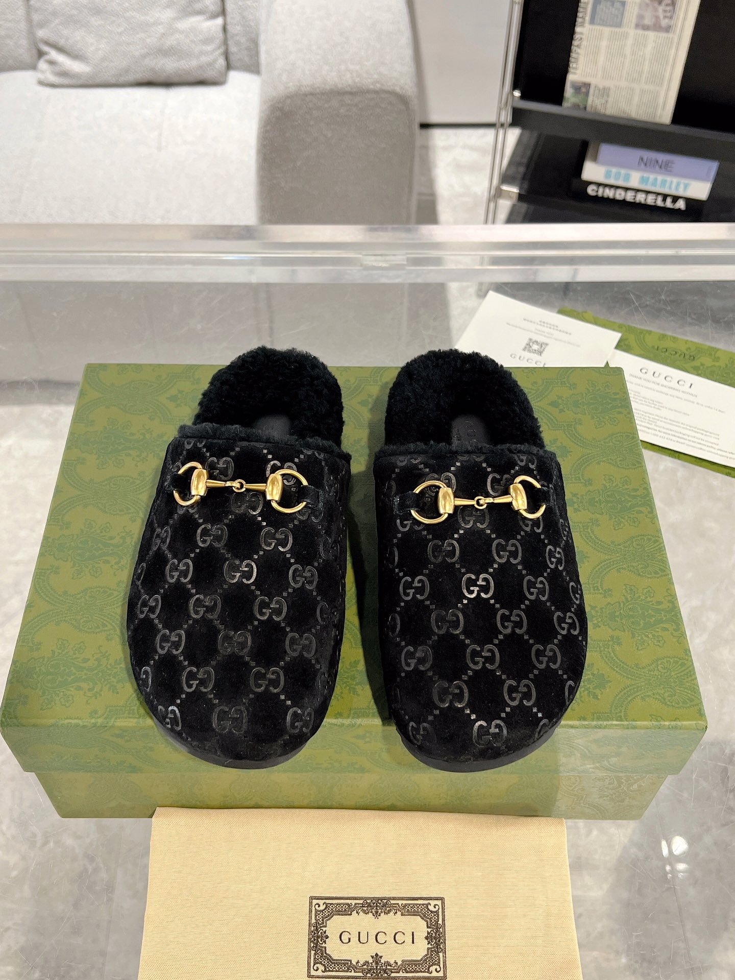 구찌 여성 홀스빗뮬 슬리퍼