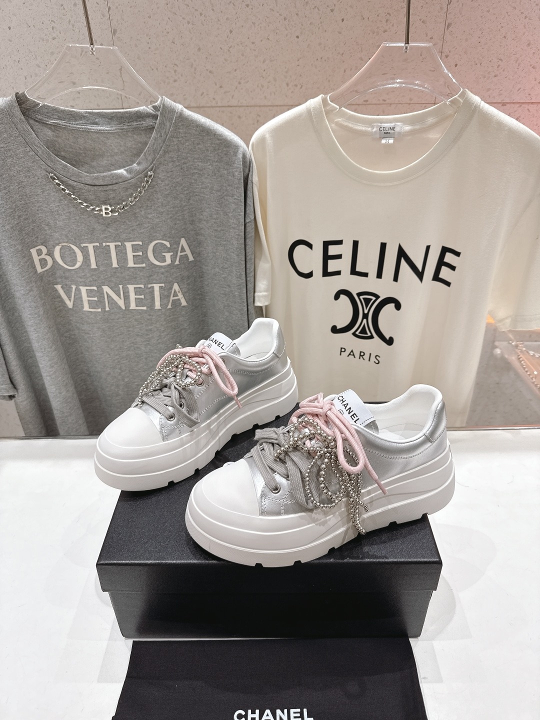 샤넬 2025ss 최신 통굽 쿠키슈즈