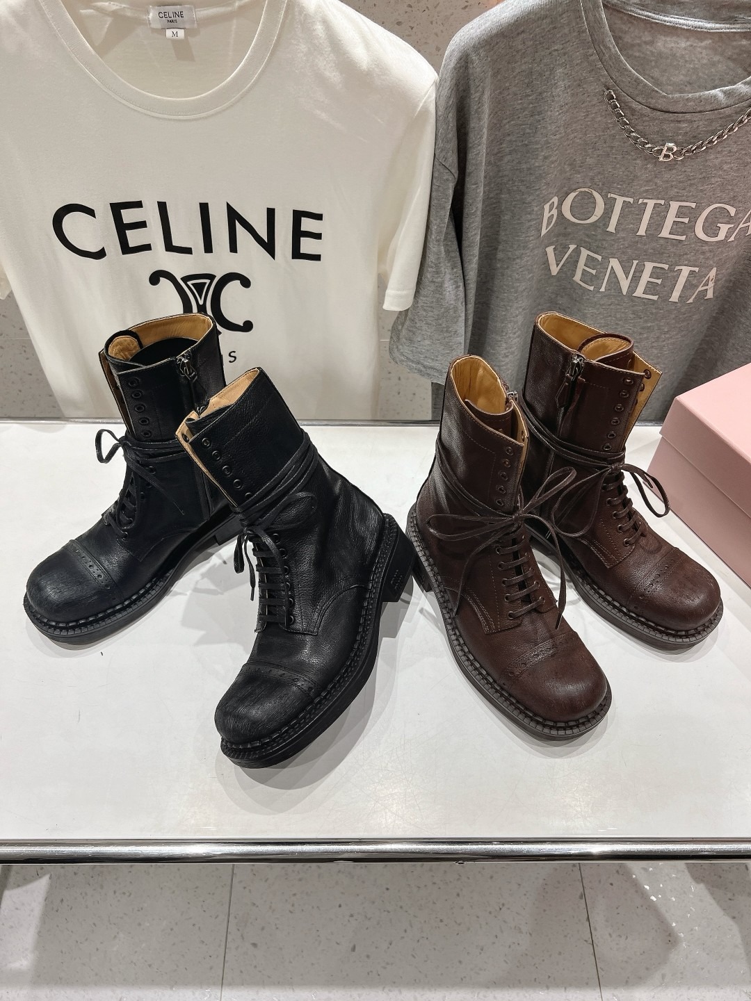 미우미우 25ss 가을/겨울 앤티크 빈티지 라이더 워커