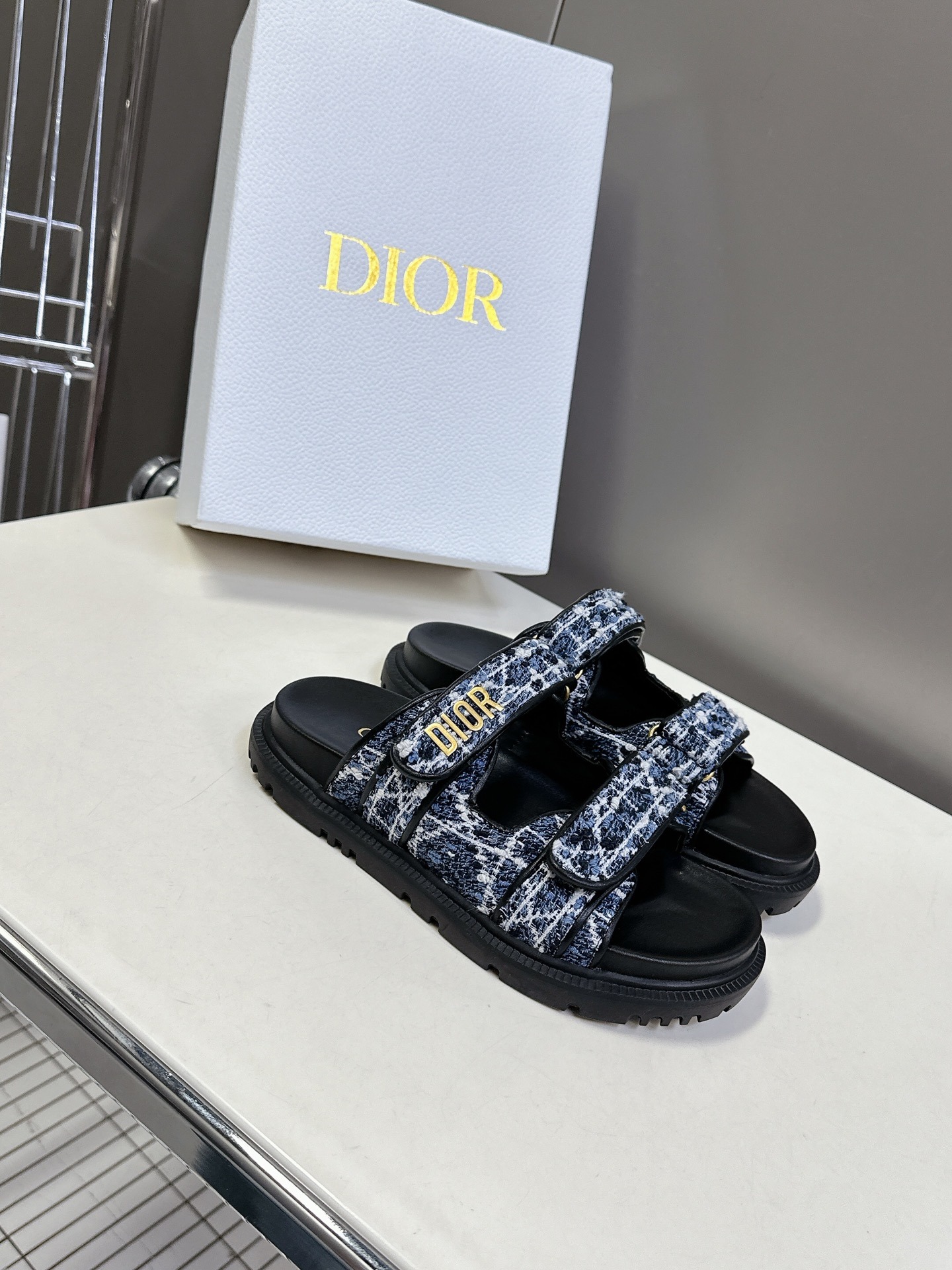 디올 봄여름 최신 벨크로 슬리퍼