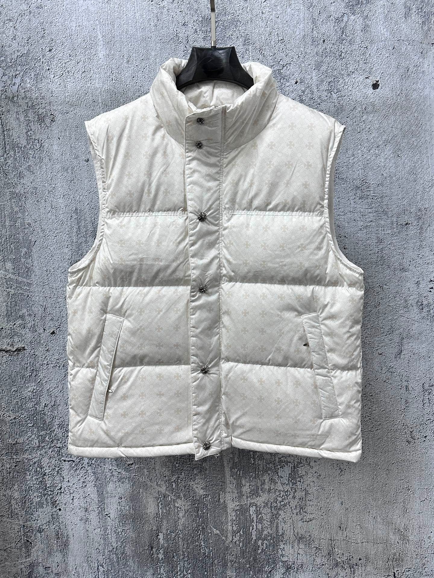 크롬하츠 자카드 패딩 베스트