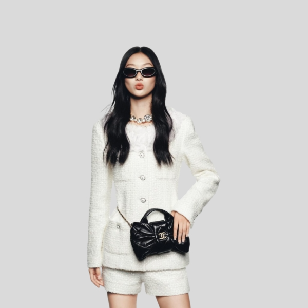 샤넬 페탈 칼라 트위드 코트
