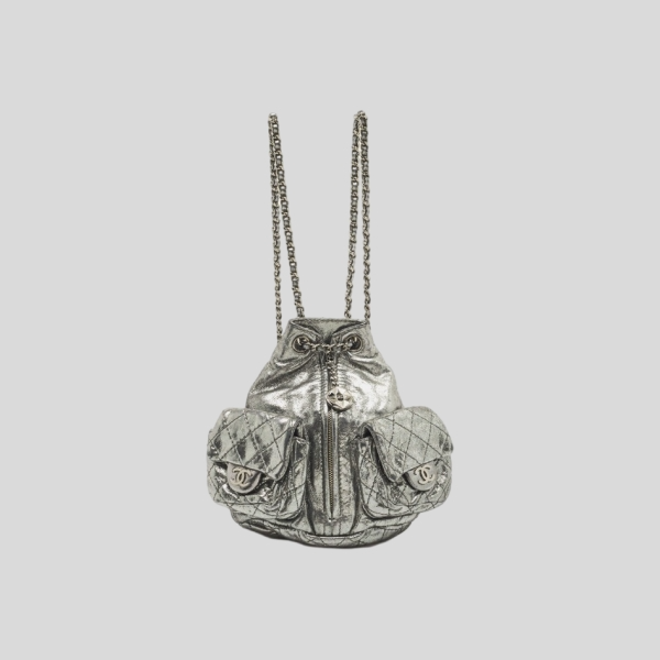 샤넬 실버 프로그 백팩