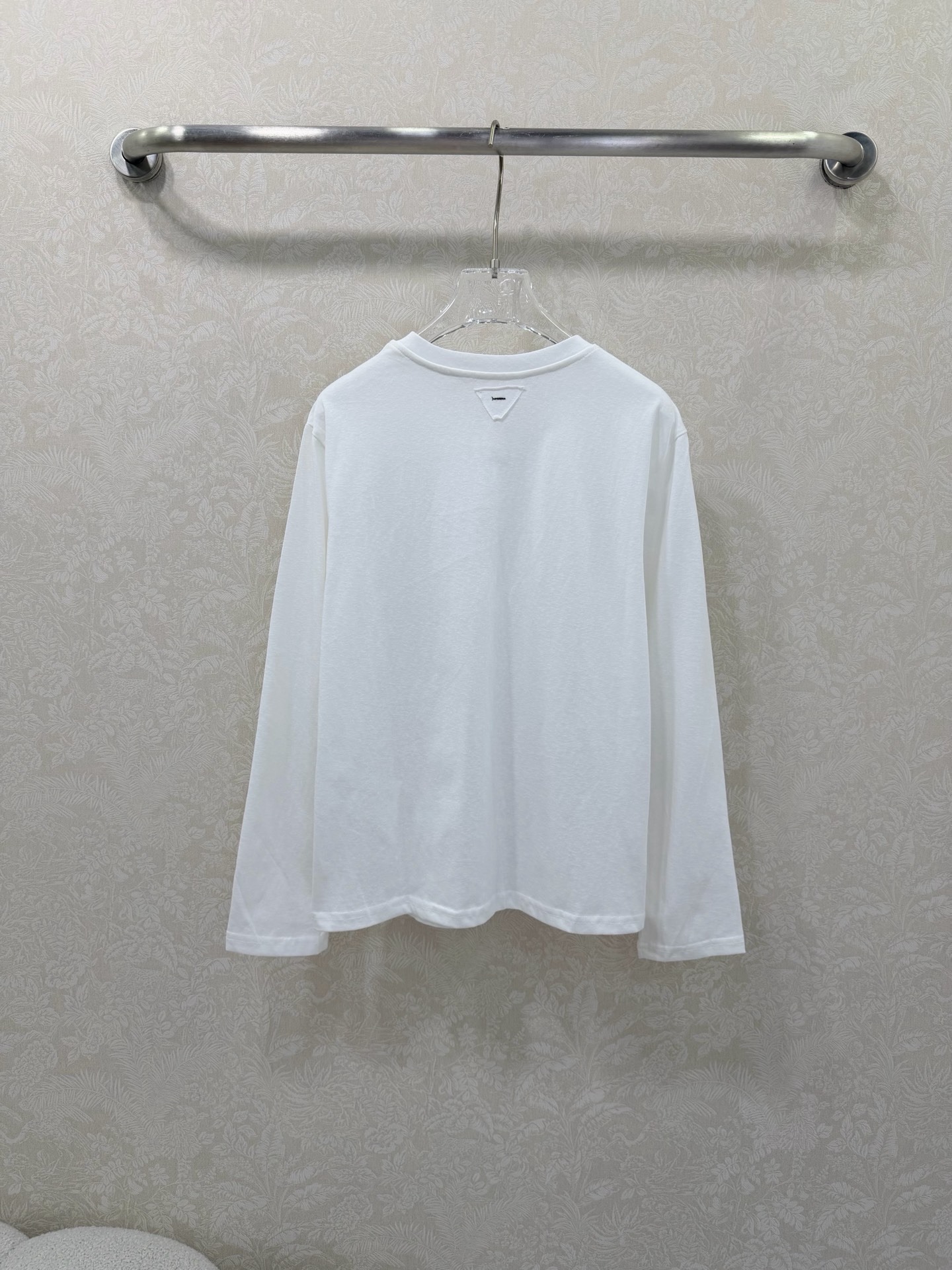 프라다 26 신상 라운드넥 순면 티셔츠