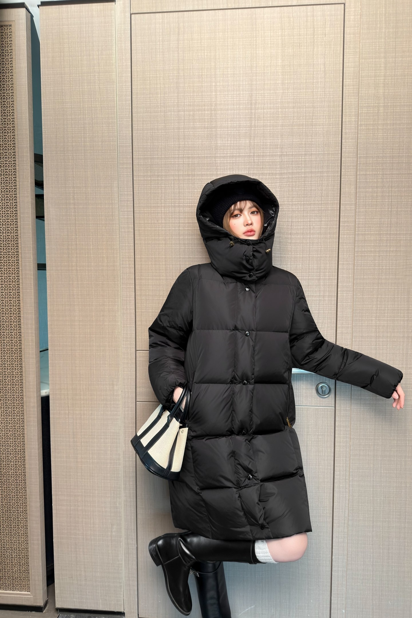 몽클레어 25 신상 후드 하이넥 롱패딩