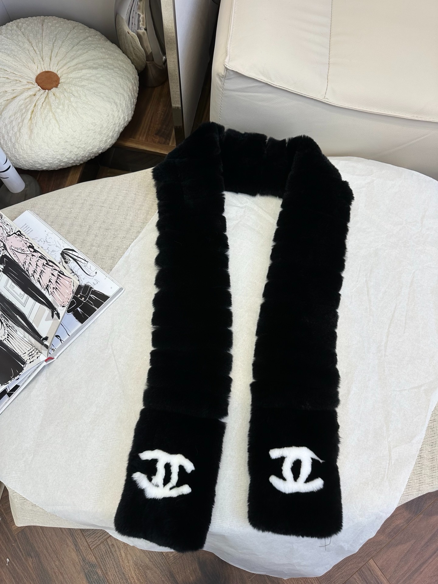 샤넬 렉스 퍼 머플러