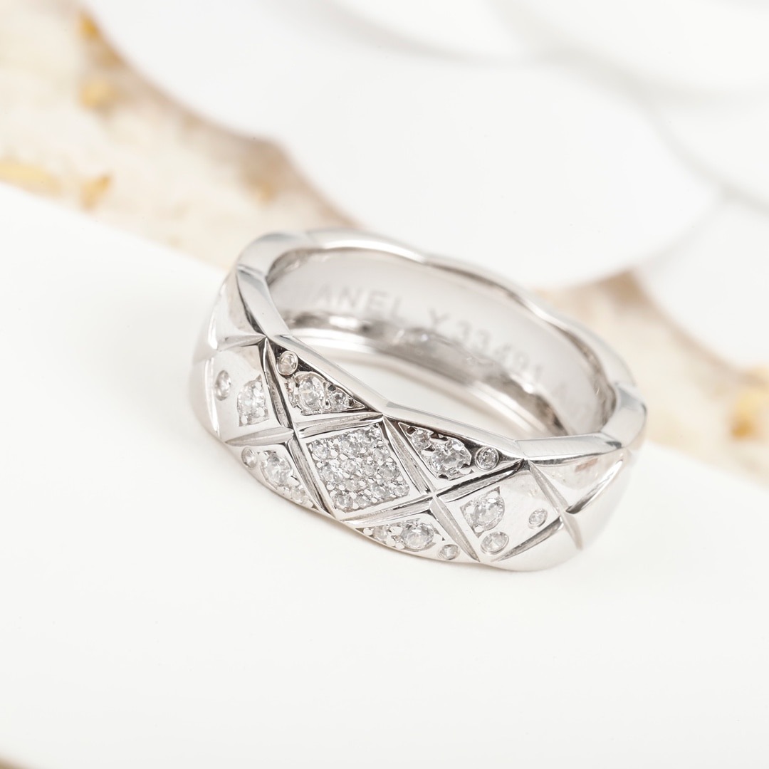 샤넬 퀼팅 코코 크러쉬 링