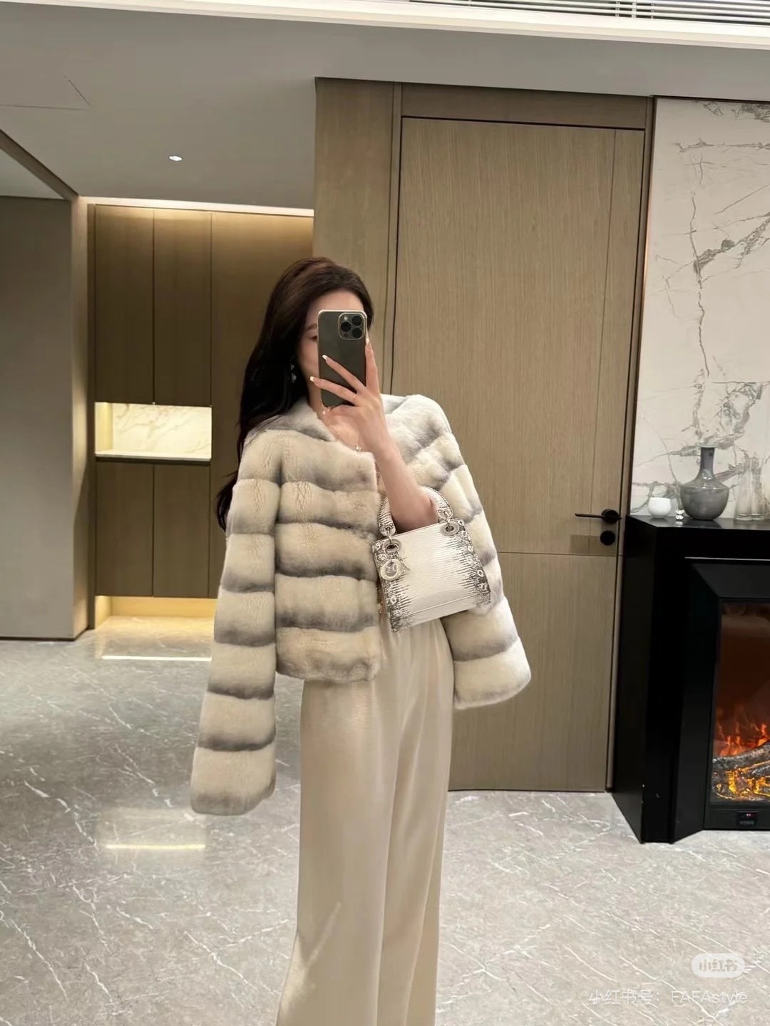 디올 렉스 퍼 자켓