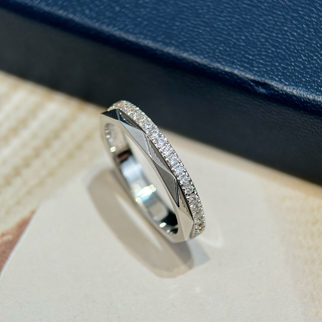 그라프 시그니처 큐빅 반지