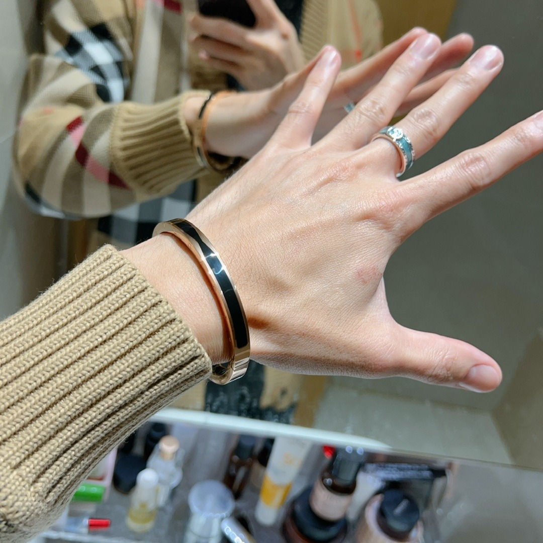 불가리 비제로원 브레이슬릿 뱅글 팔찌