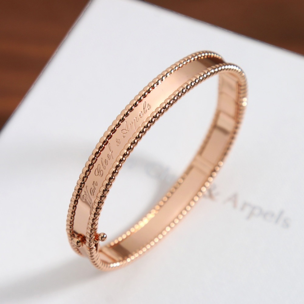 반*프 Arpel* 뻬를리 시그니처 브레이슬릿 팔찌