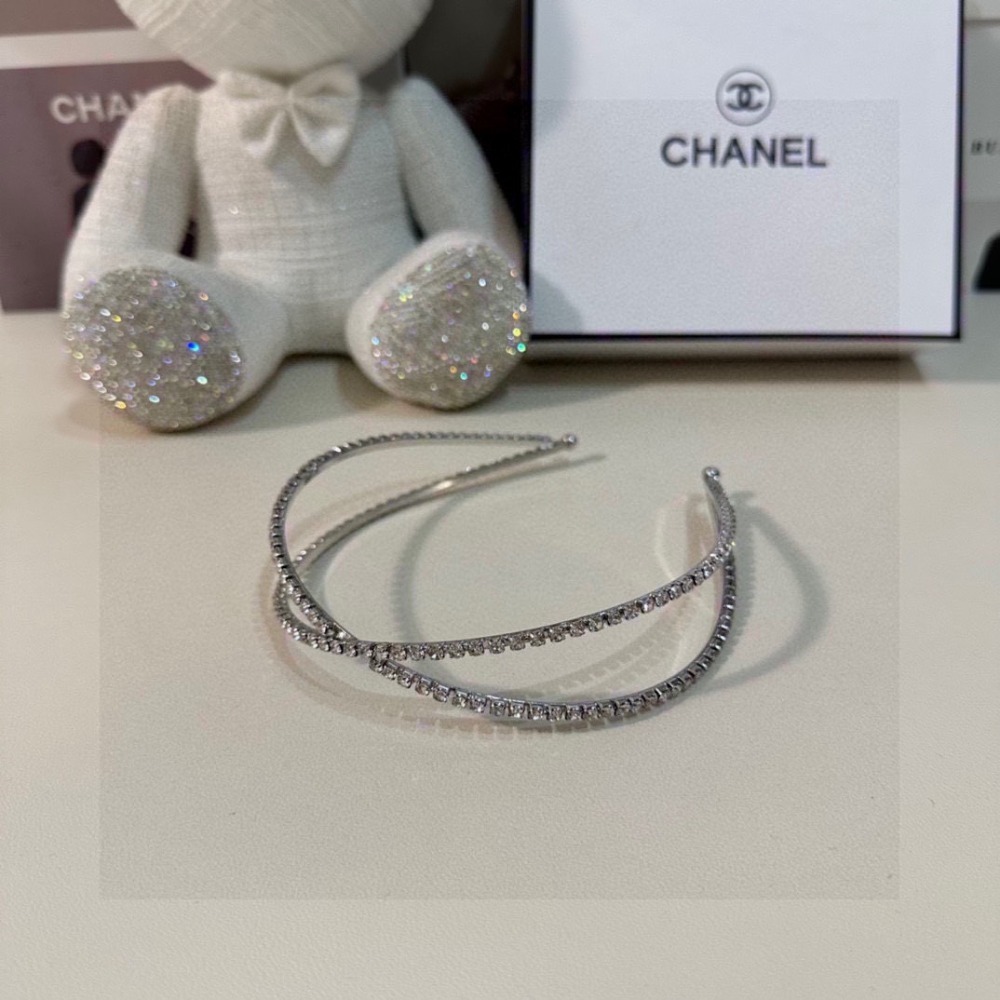 샤넬 최신 핫한 큐빅헤어밴드