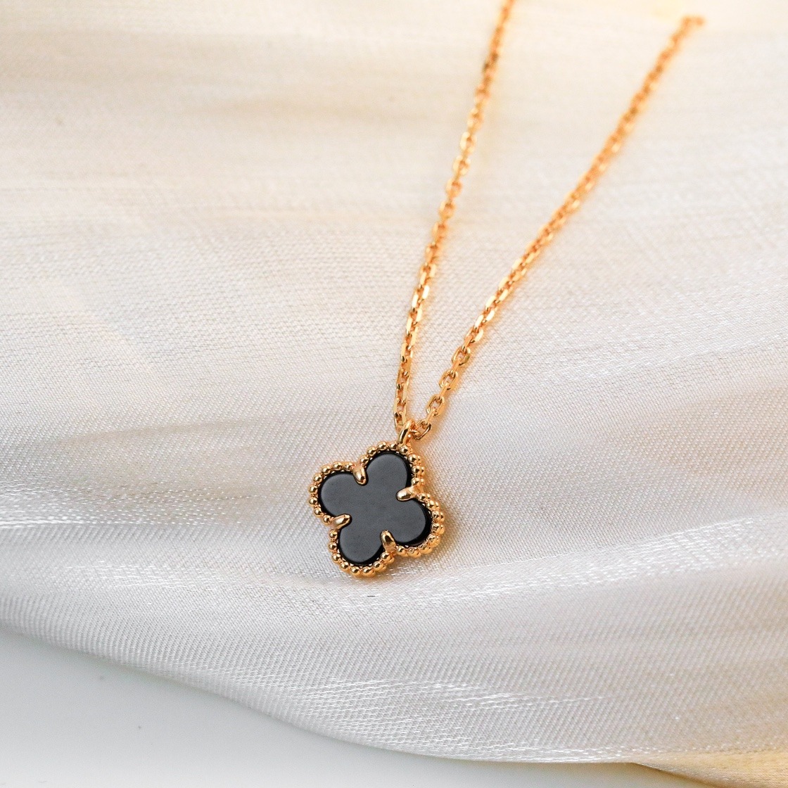 반클리프 미니 알함브라 네크리스