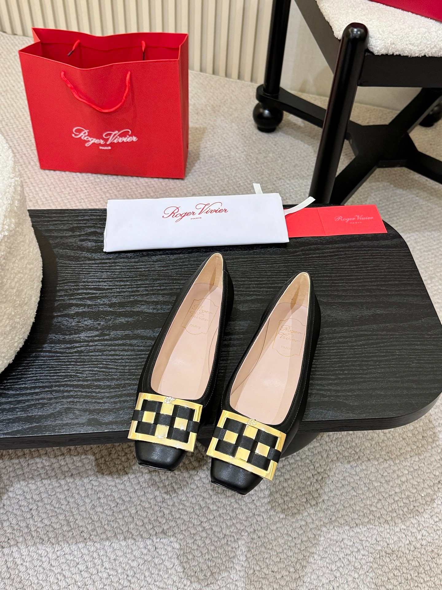 로저비비에 신상 트롬페트 단화