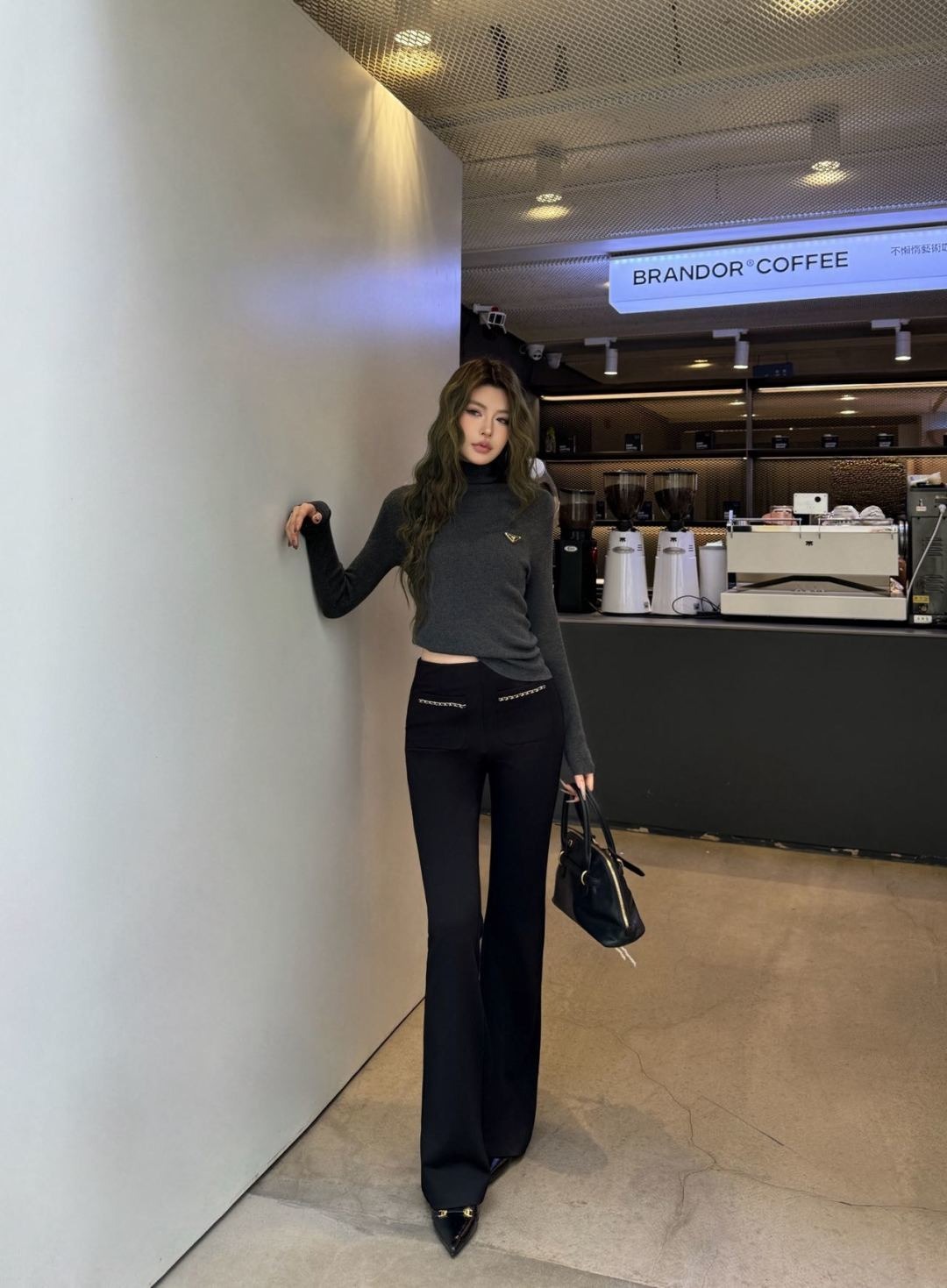 프라다 25 신상 고탄력 탑