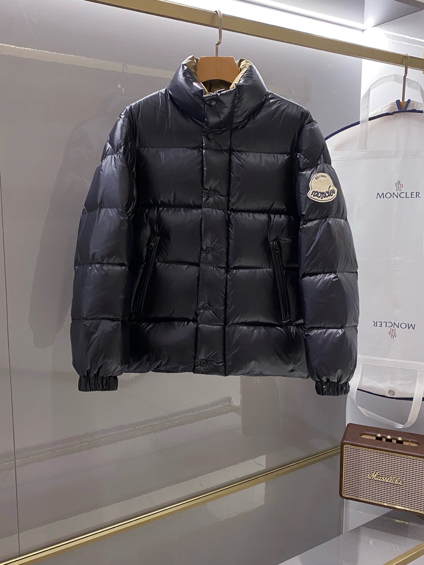 몽클레어 남성 프리미엄 구스다운 패딩