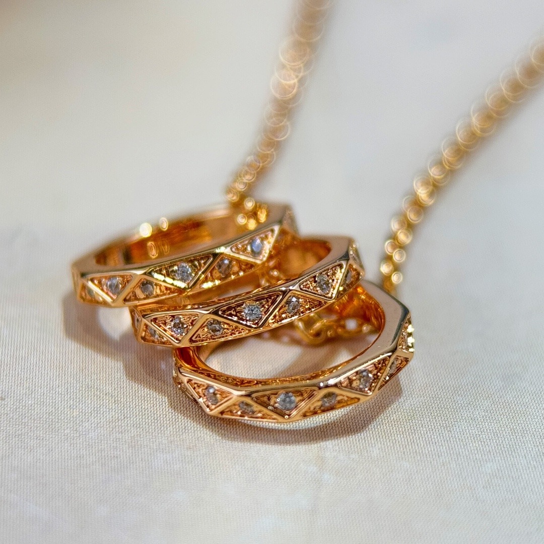 그라프 쓰리 링 목걸이