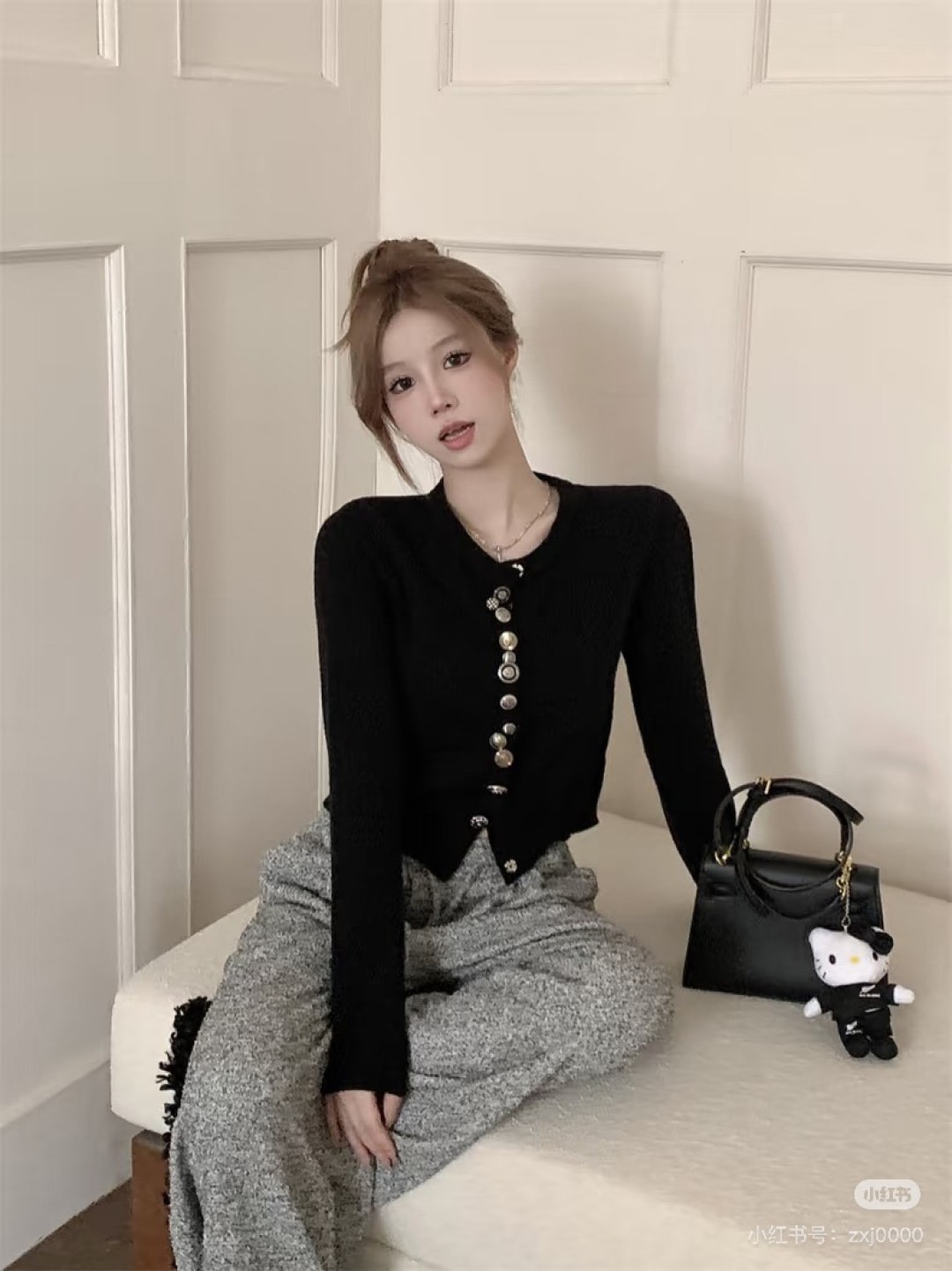 샤넬 26 봄 신상 라운드 니트 가디건