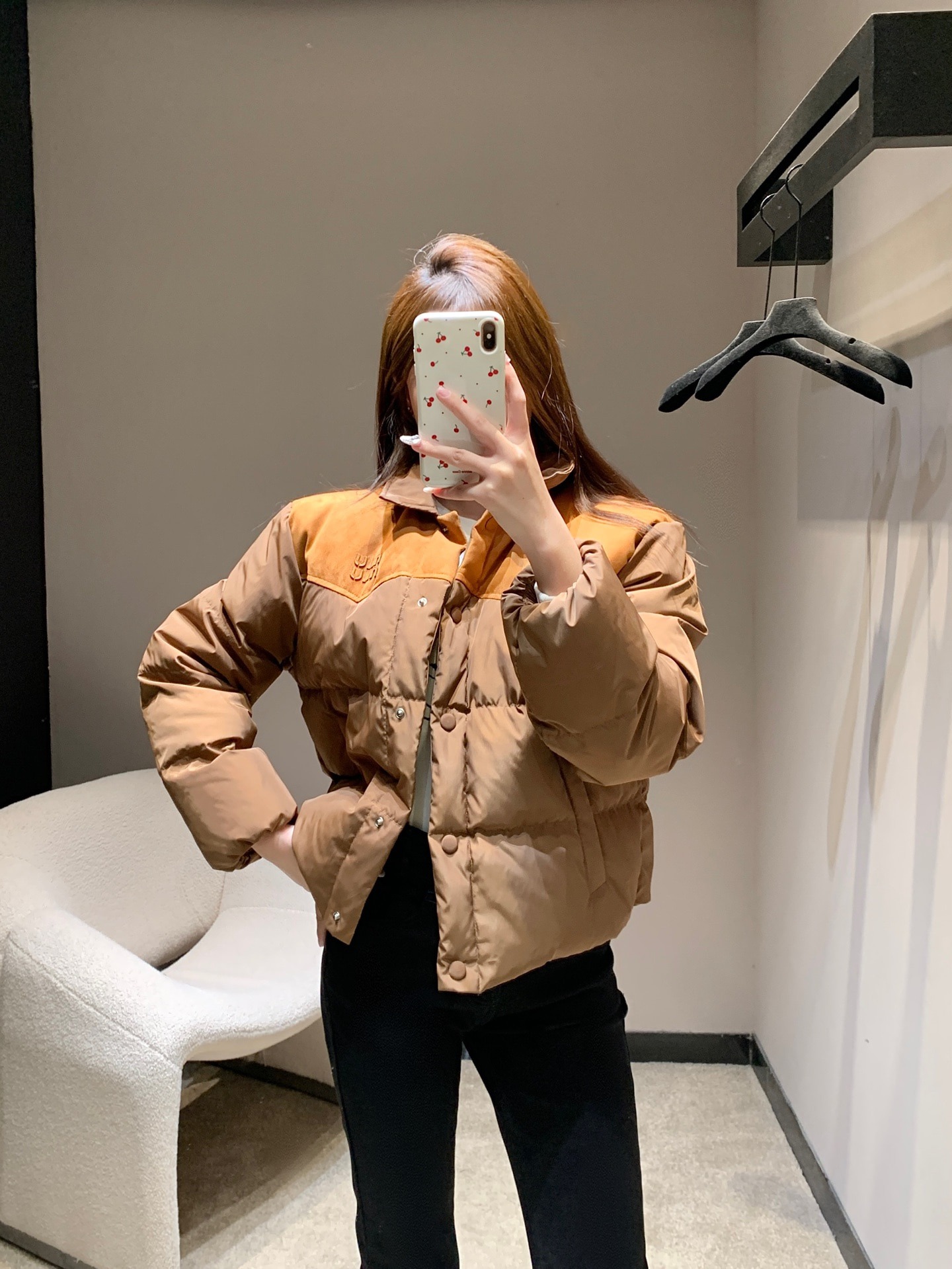 미우미우 25Fw 신상 마이크로 다운 점퍼